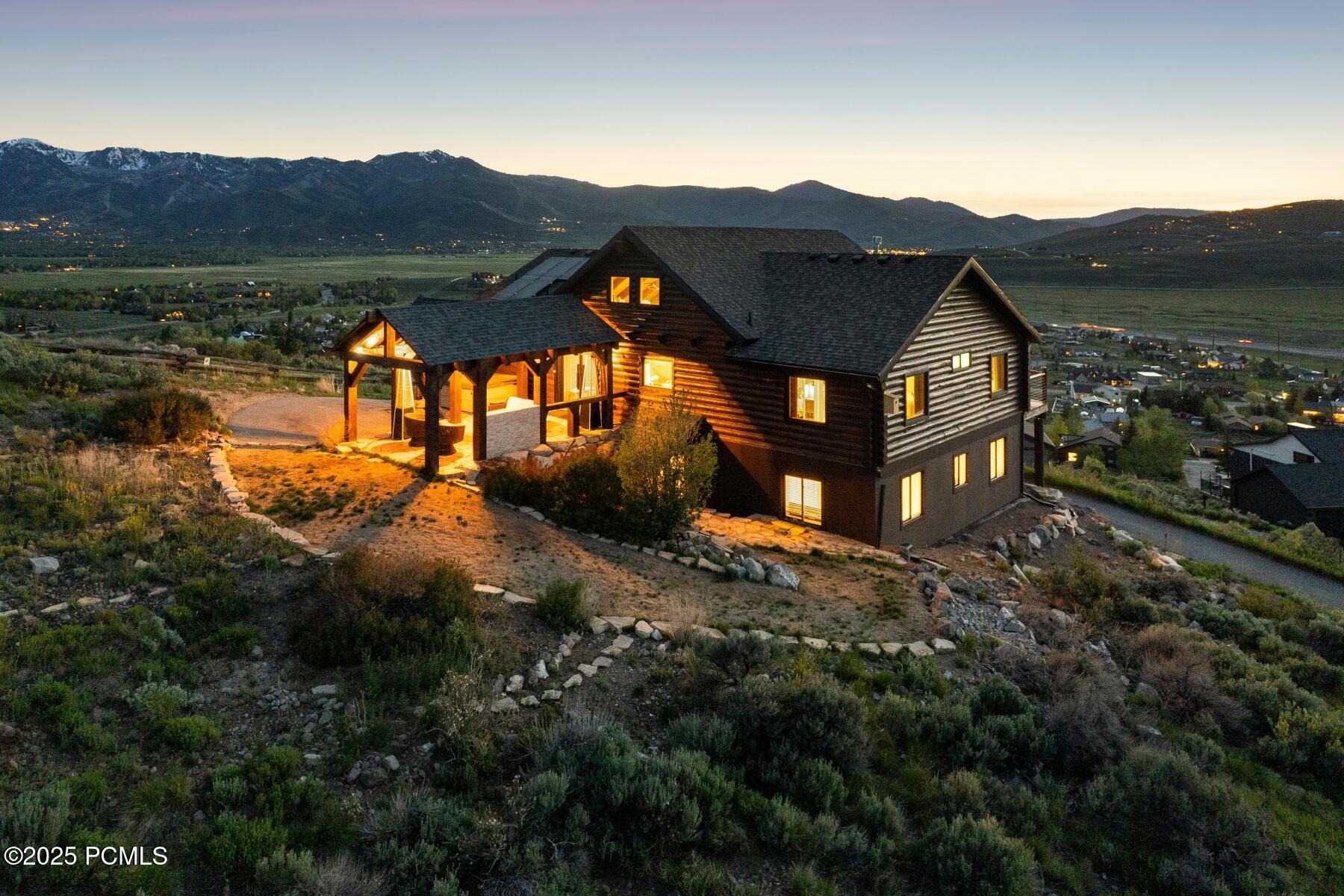 Park City, Utah 84098, United States, 6 Bedrooms Bedrooms, ,3 BathroomsBathrooms,Residential,Active,140731
