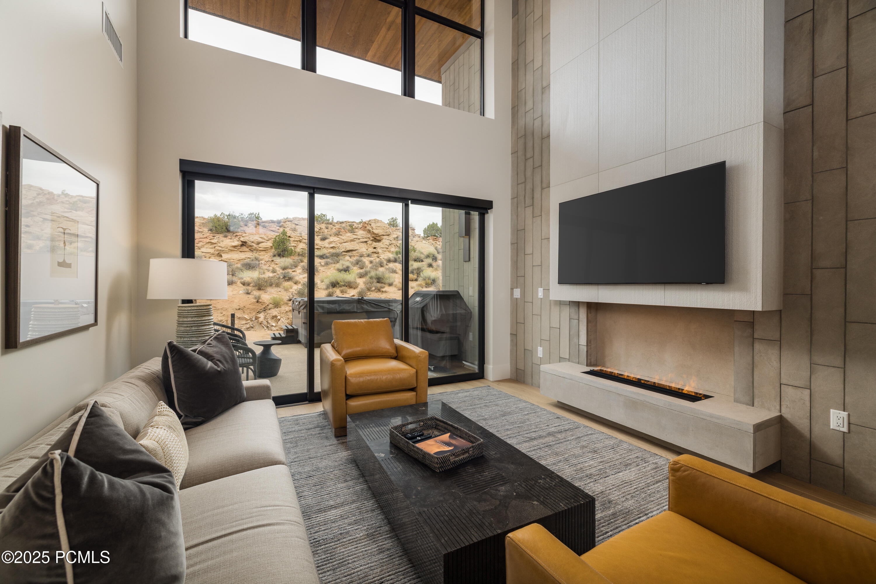 Moab, Utah 84532, United States, 2 Bedrooms Bedrooms, ,3 BathroomsBathrooms,Residential,Active,23660