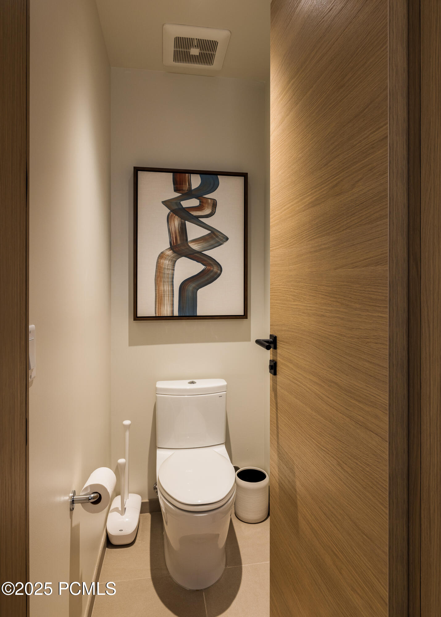 Moab, Utah 84532, United States, 2 Bedrooms Bedrooms, ,3 BathroomsBathrooms,Residential,Active,23660