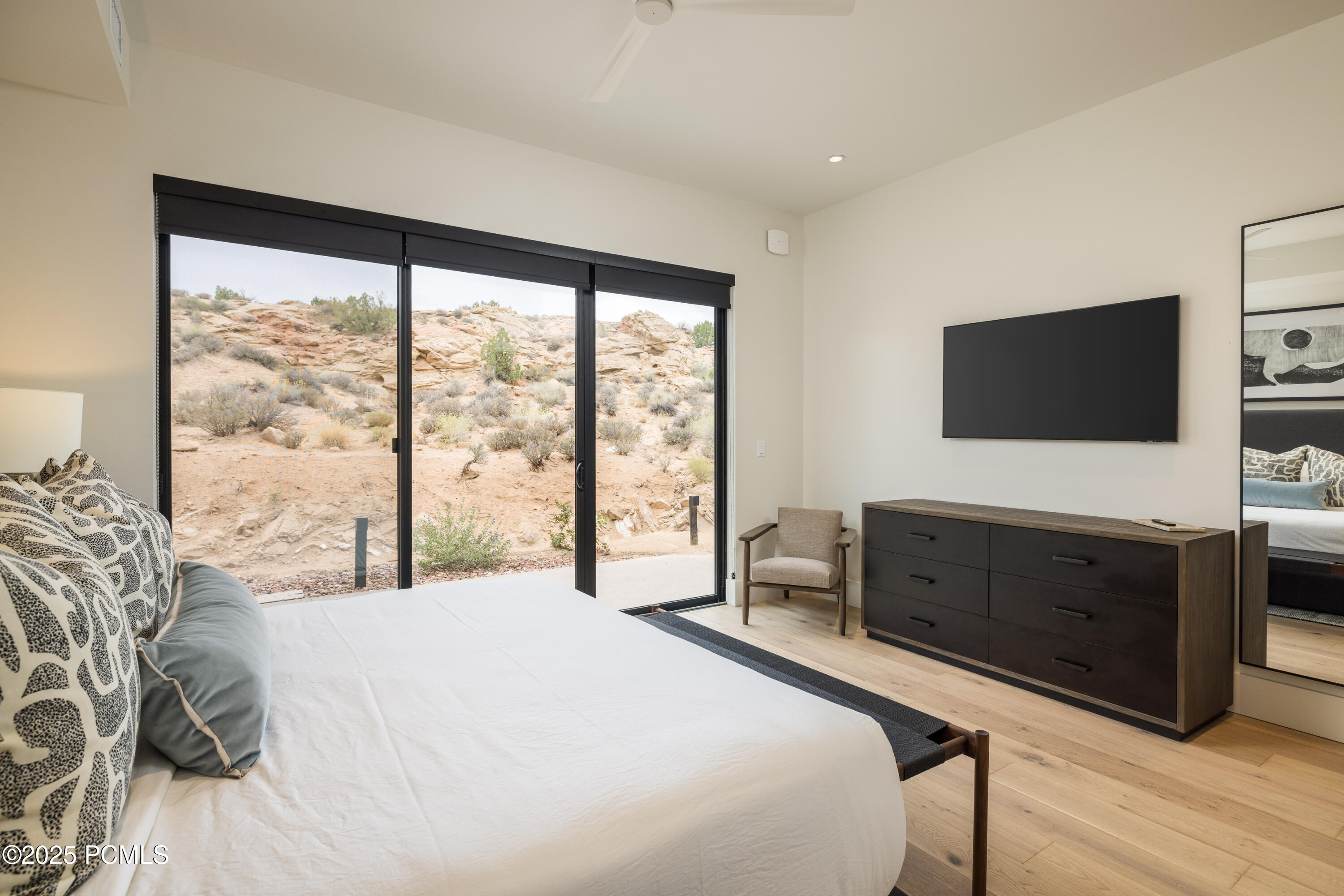 Moab, Utah 84532, United States, 2 Bedrooms Bedrooms, ,3 BathroomsBathrooms,Residential,Active,23660