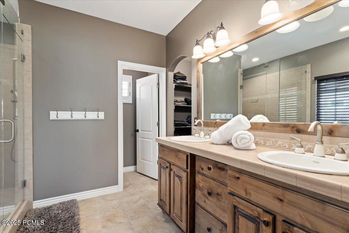 2077 E Genova Drive, Draper, Utah image 27