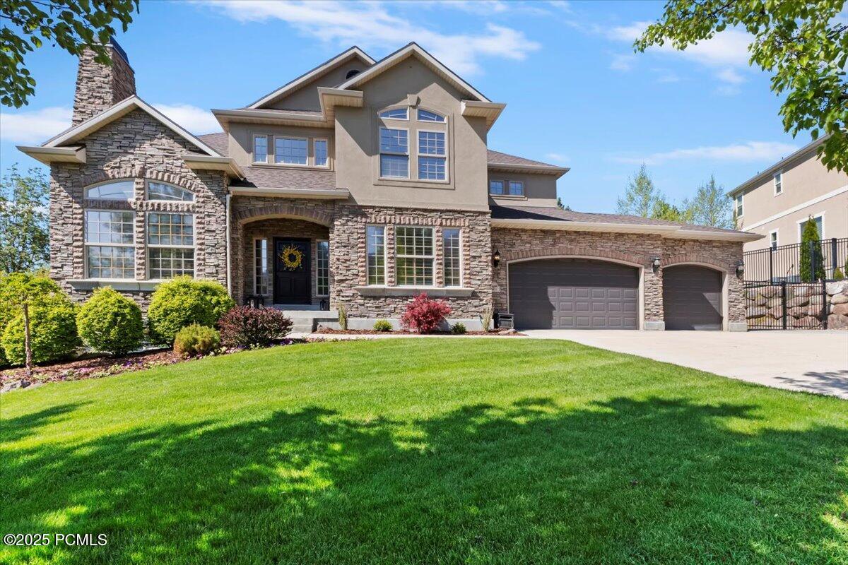 2077 E Genova Drive, Draper, Utah image 1