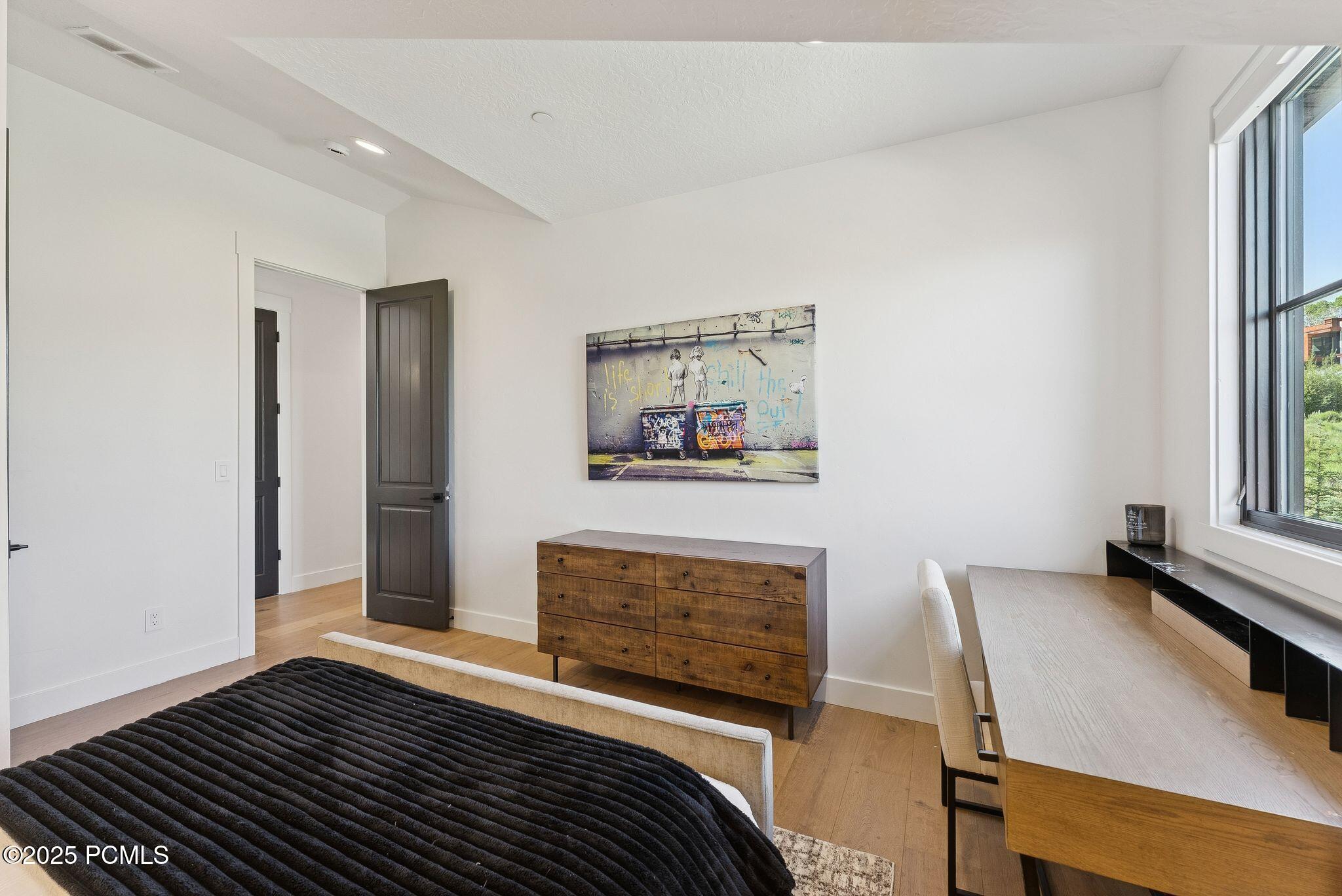 Park City, Utah 84098, United States, 5 Bedrooms Bedrooms, ,4 BathroomsBathrooms,Residential,Active,192317