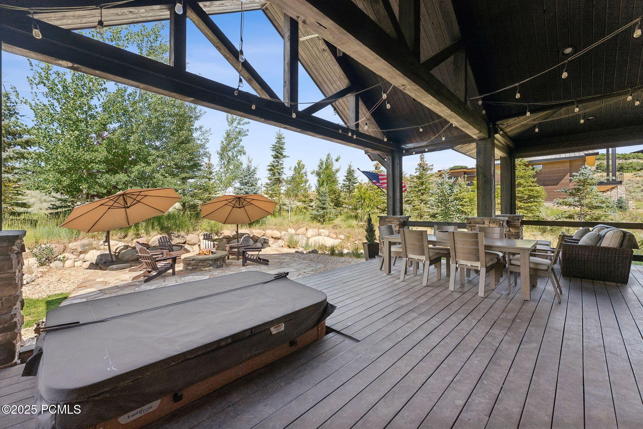 Park City, Utah 84098, United States, 5 Bedrooms Bedrooms, ,4 BathroomsBathrooms,Residential,Active,192317