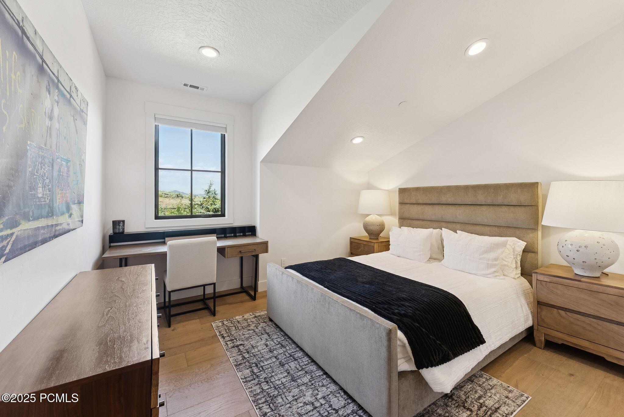 Park City, Utah 84098, United States, 5 Bedrooms Bedrooms, ,4 BathroomsBathrooms,Residential,Active,192317