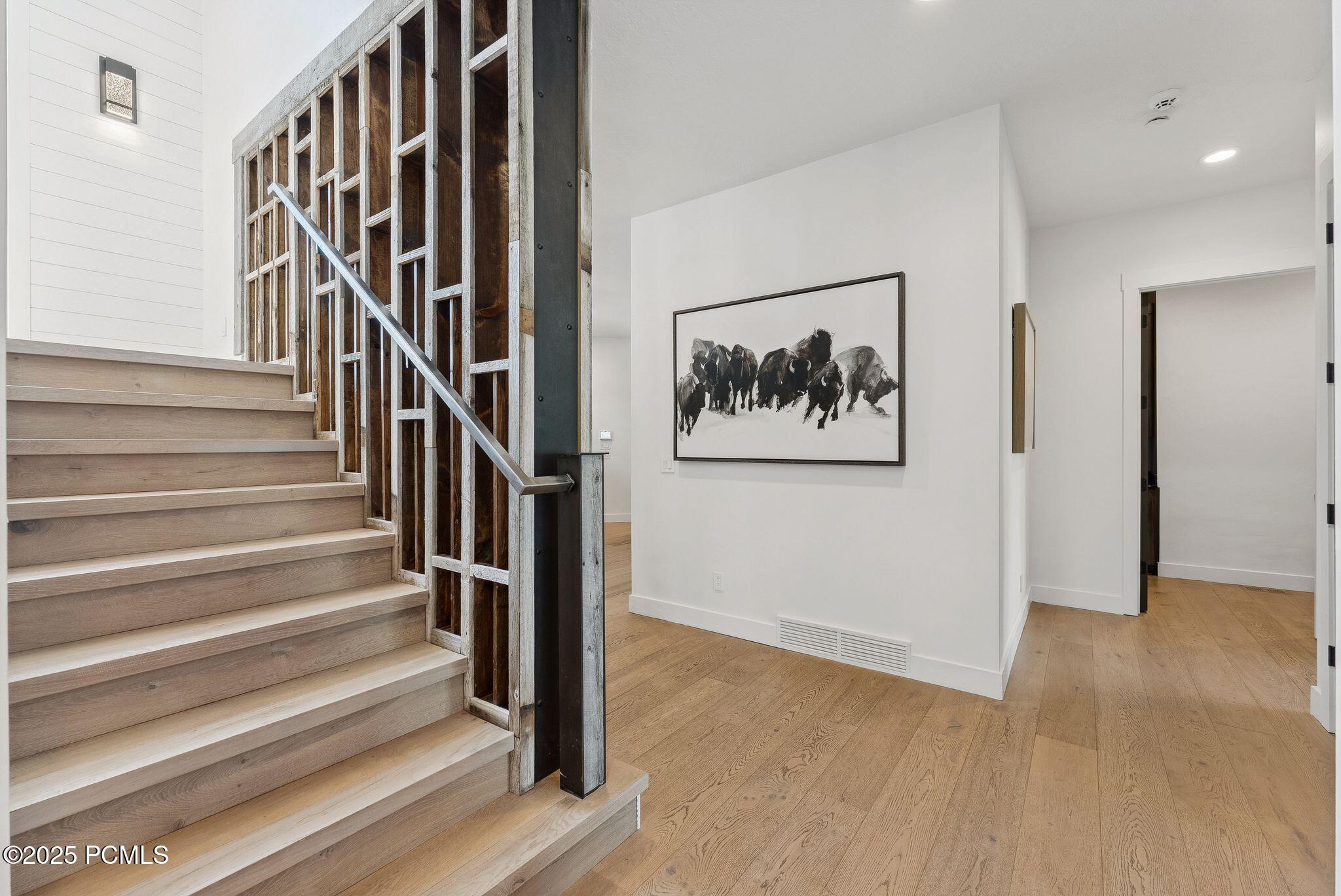 Park City, Utah 84098, United States, 5 Bedrooms Bedrooms, ,4 BathroomsBathrooms,Residential,Active,192317