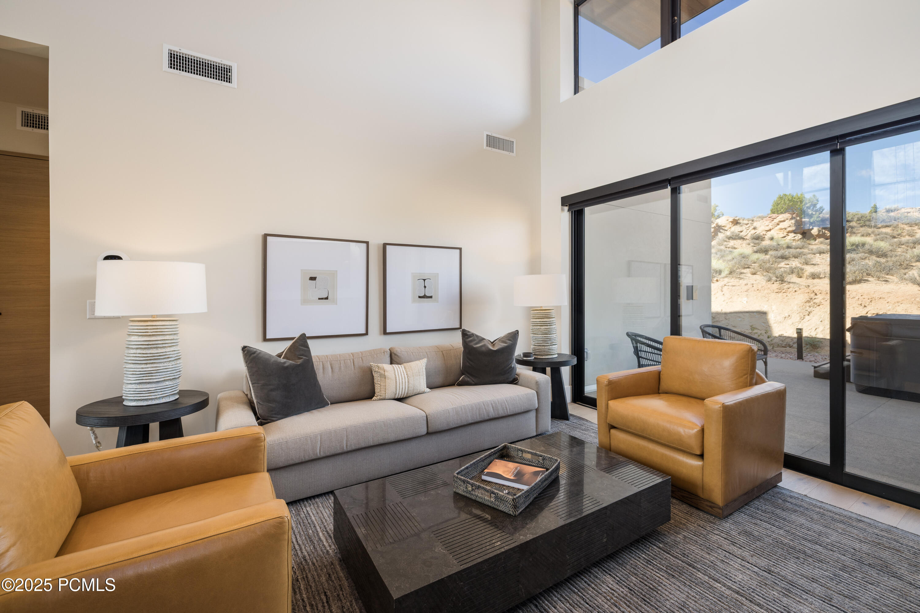 Moab, Utah 84532, United States, 2 Bedrooms Bedrooms, ,3 BathroomsBathrooms,Residential,Active,13588