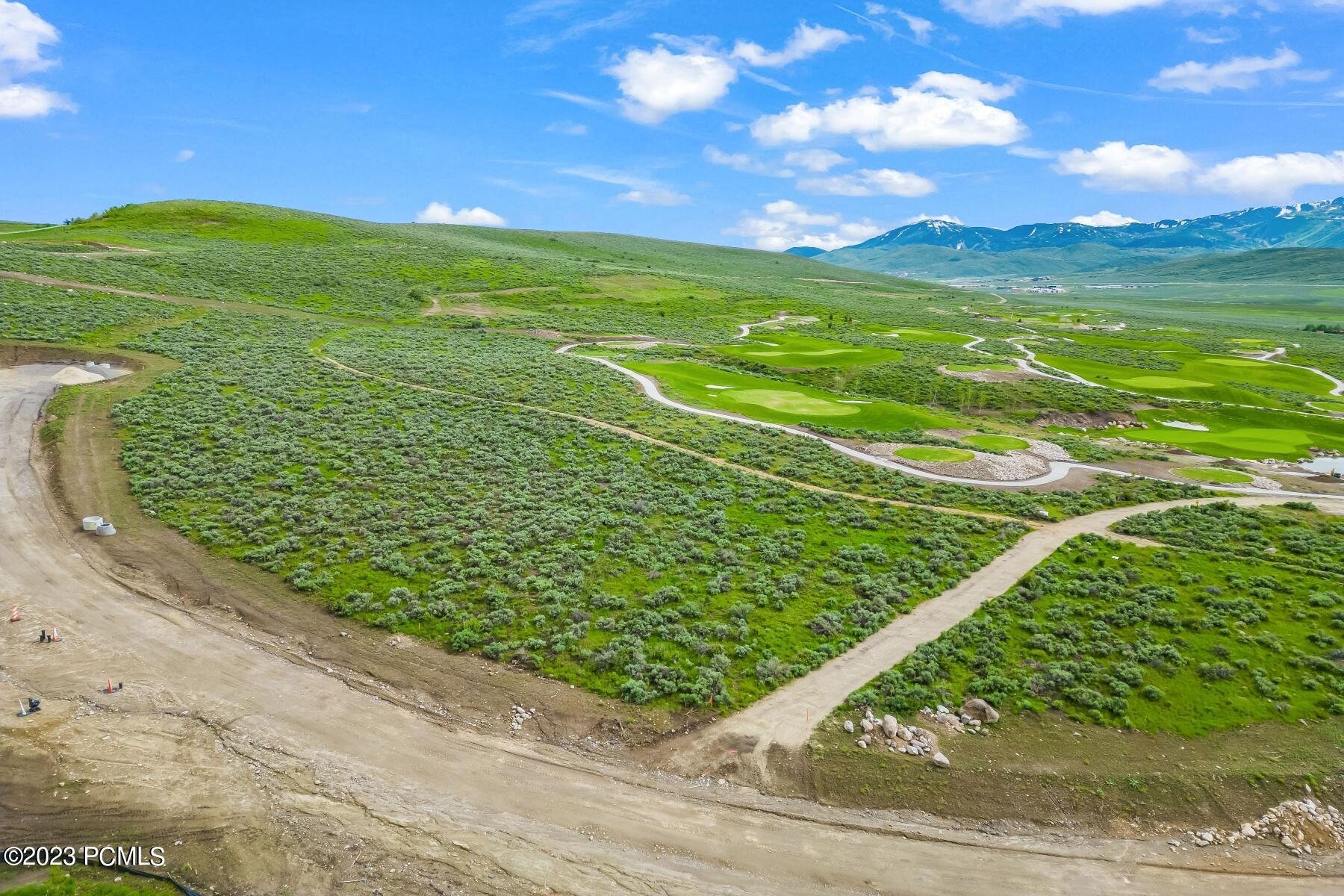 Park City, Utah 84098, United States, 5 Bedrooms Bedrooms, ,6 BathroomsBathrooms,Residential,Pending,72141