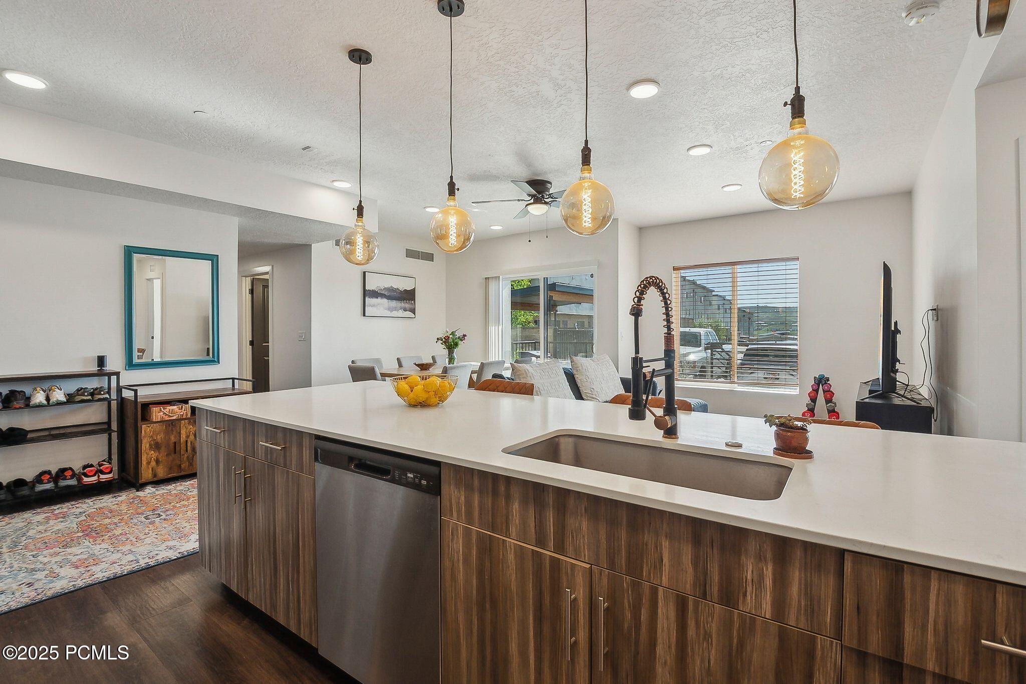 6495 Serviceberry Drive #B104, Park City, Utah image 8