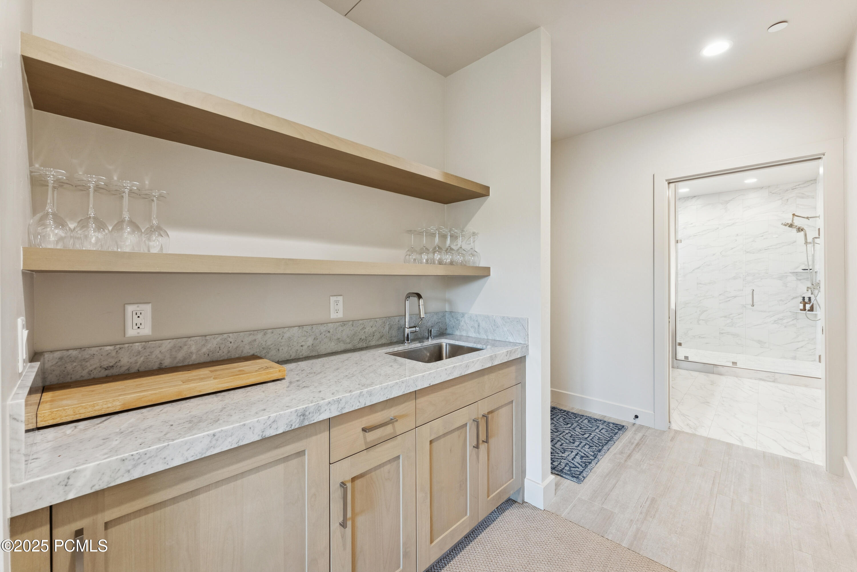 Park City, Utah 84098, United States, 2 Bedrooms Bedrooms, ,3 BathroomsBathrooms,Residential,Active,238922