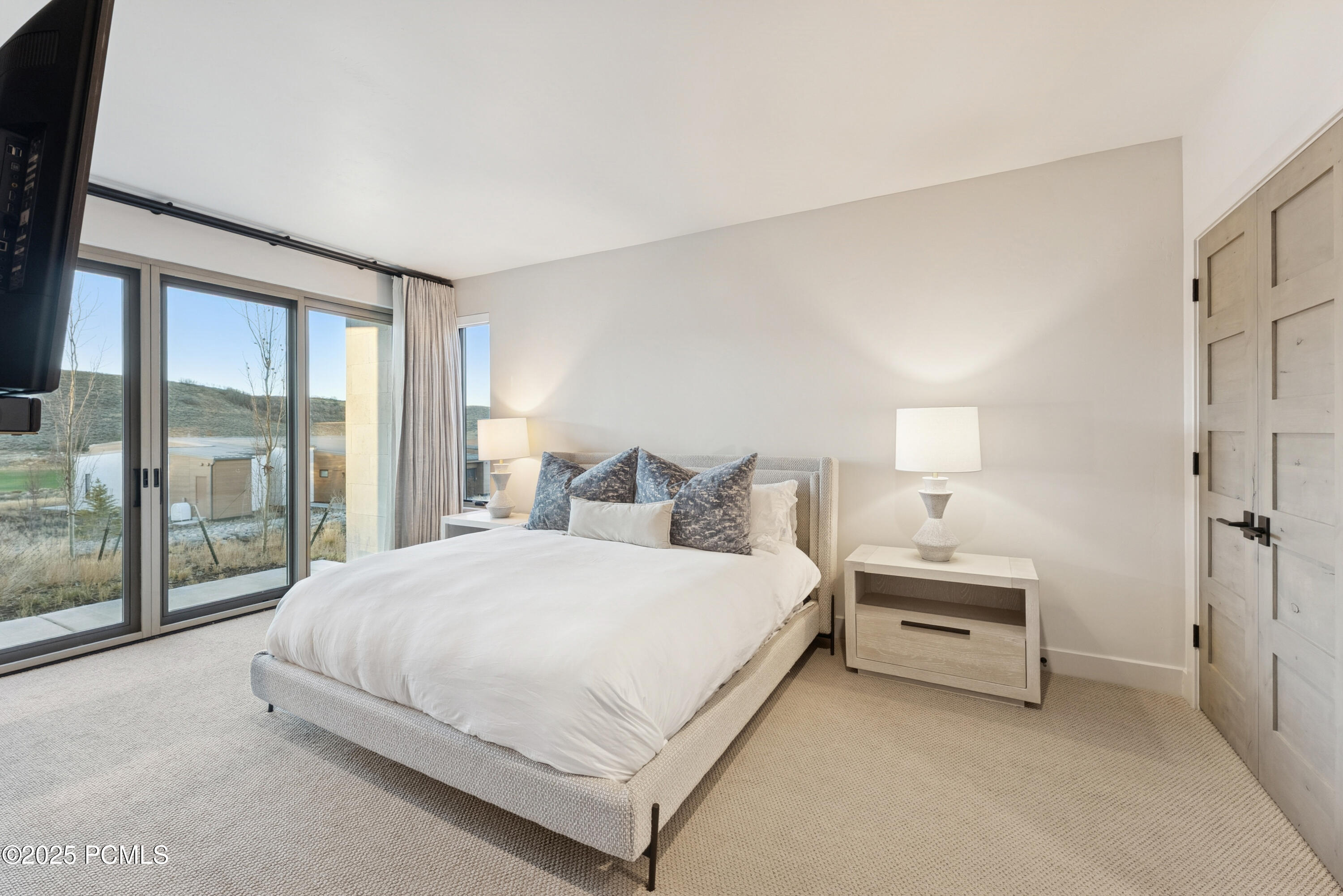 Park City, Utah 84098, United States, 2 Bedrooms Bedrooms, ,3 BathroomsBathrooms,Residential,Active,238922