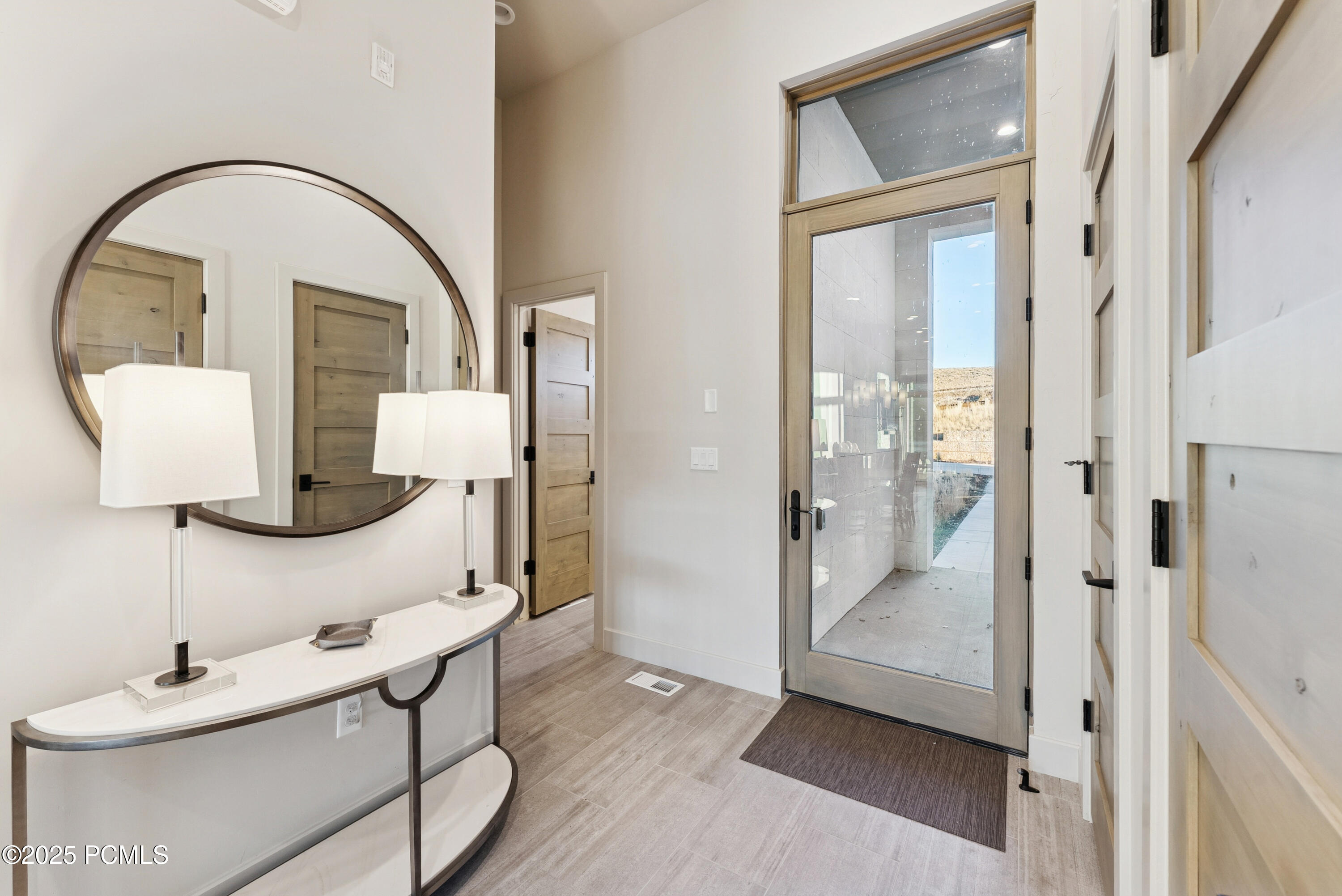 Park City, Utah 84098, United States, 2 Bedrooms Bedrooms, ,3 BathroomsBathrooms,Residential,Active,238922