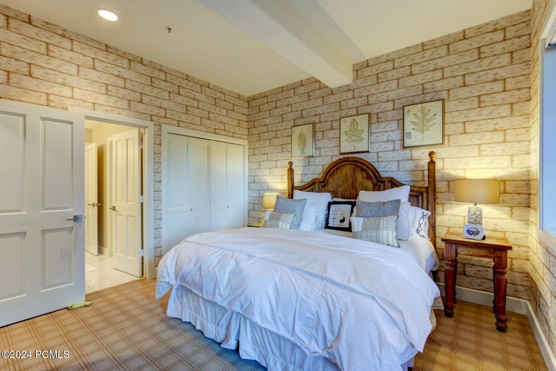 Park City, Utah 84060, United States, 4 Bedrooms Bedrooms, ,5 BathroomsBathrooms,Residential,Pending,81535