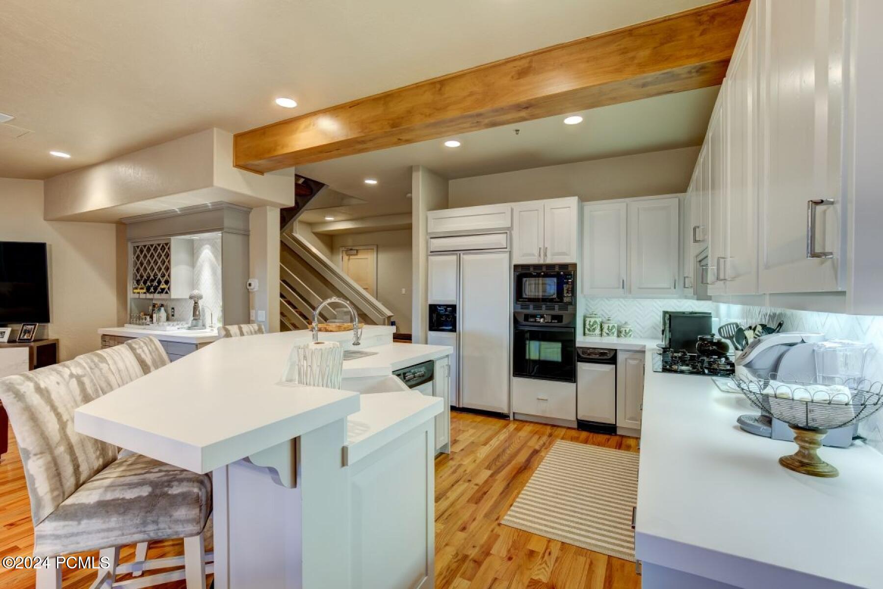 Park City, Utah 84060, United States, 4 Bedrooms Bedrooms, ,5 BathroomsBathrooms,Residential,Pending,81535