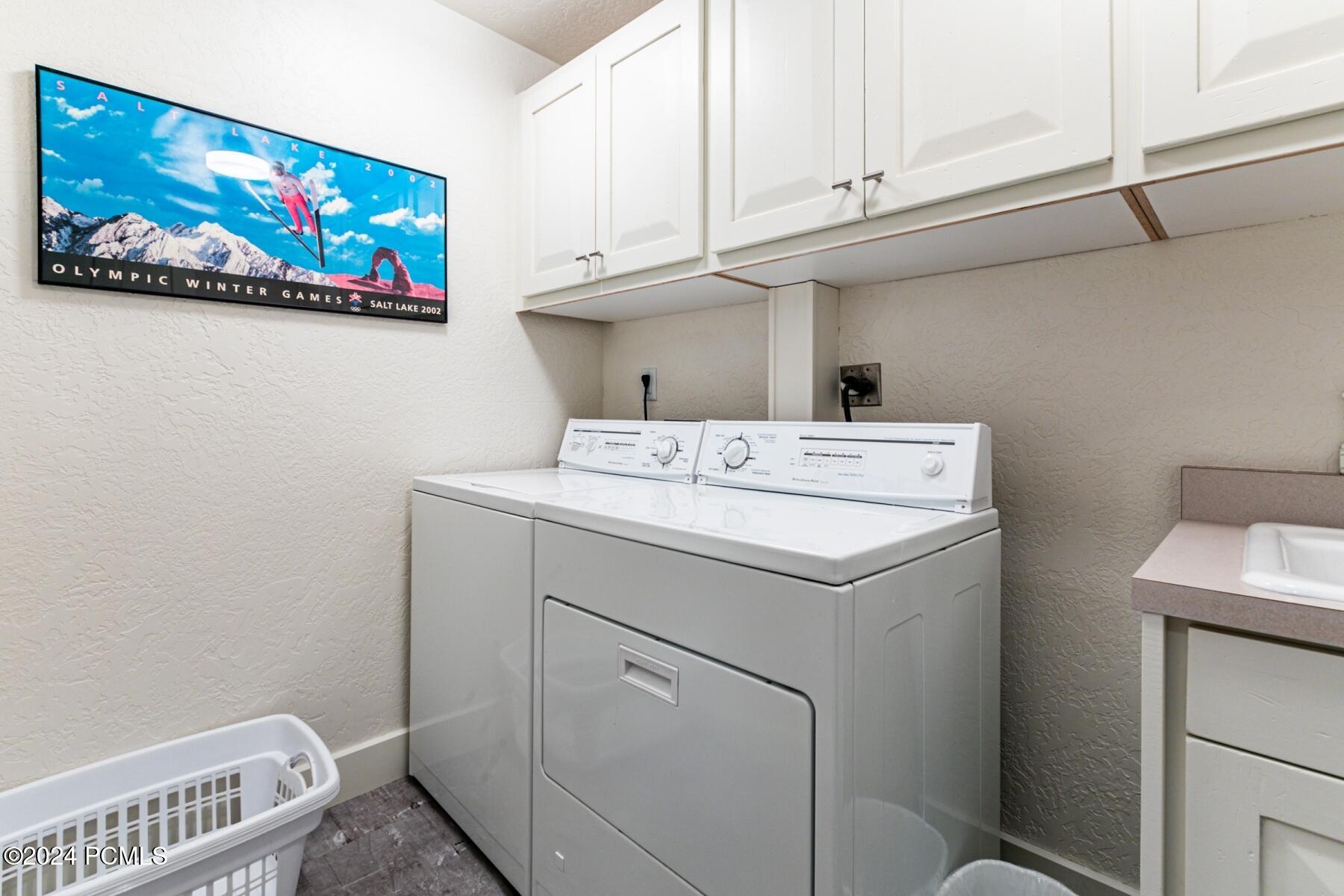 Park City, Utah 84060, United States, 4 Bedrooms Bedrooms, ,5 BathroomsBathrooms,Residential,Pending,81535