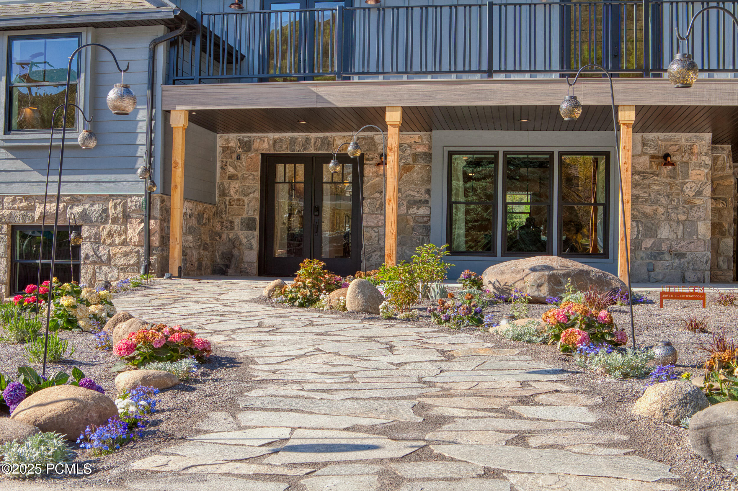 3787 E Little Cottonwood Lane, Sandy, Utah image 4