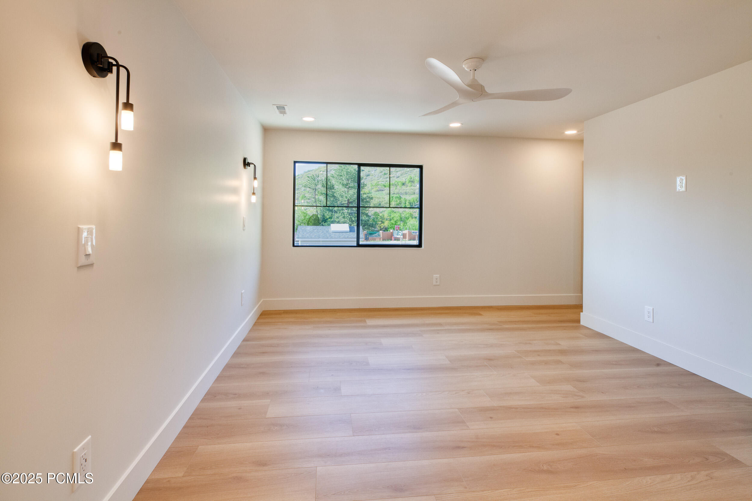 3787 E Little Cottonwood Lane, Sandy, Utah image 31