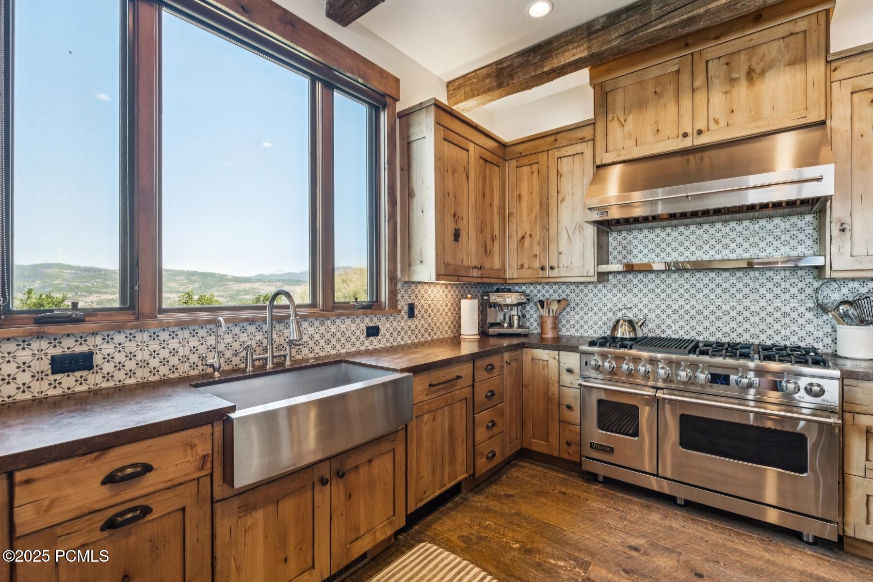 Park City, Utah 84098, United States, 5 Bedrooms Bedrooms, ,6 BathroomsBathrooms,Residential,Active,175938