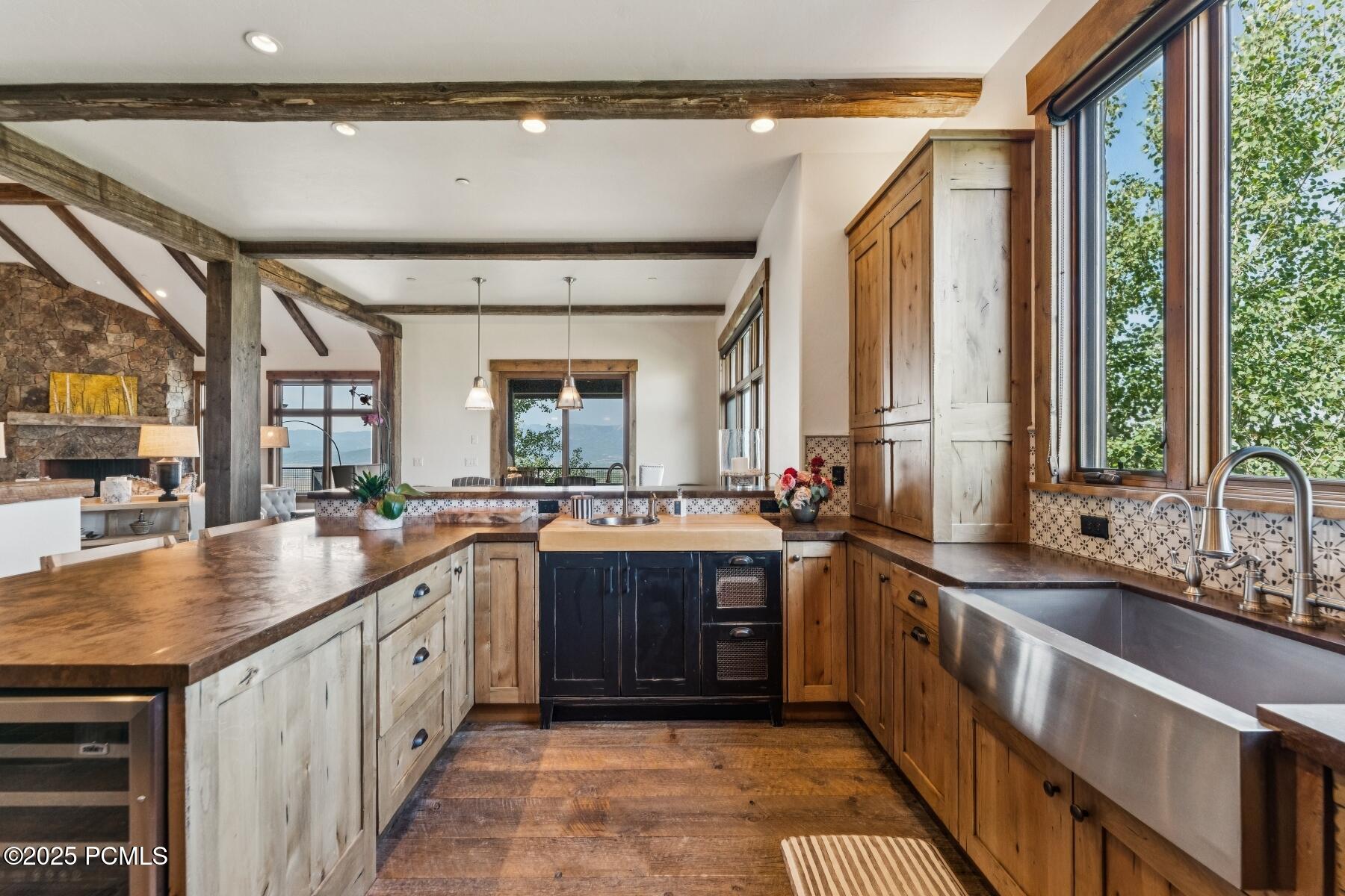 Park City, Utah 84098, United States, 5 Bedrooms Bedrooms, ,6 BathroomsBathrooms,Residential,Active,175938