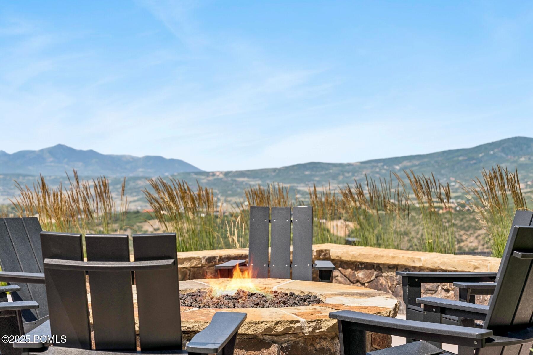 Park City, Utah 84098, United States, 5 Bedrooms Bedrooms, ,6 BathroomsBathrooms,Residential,Active,175938