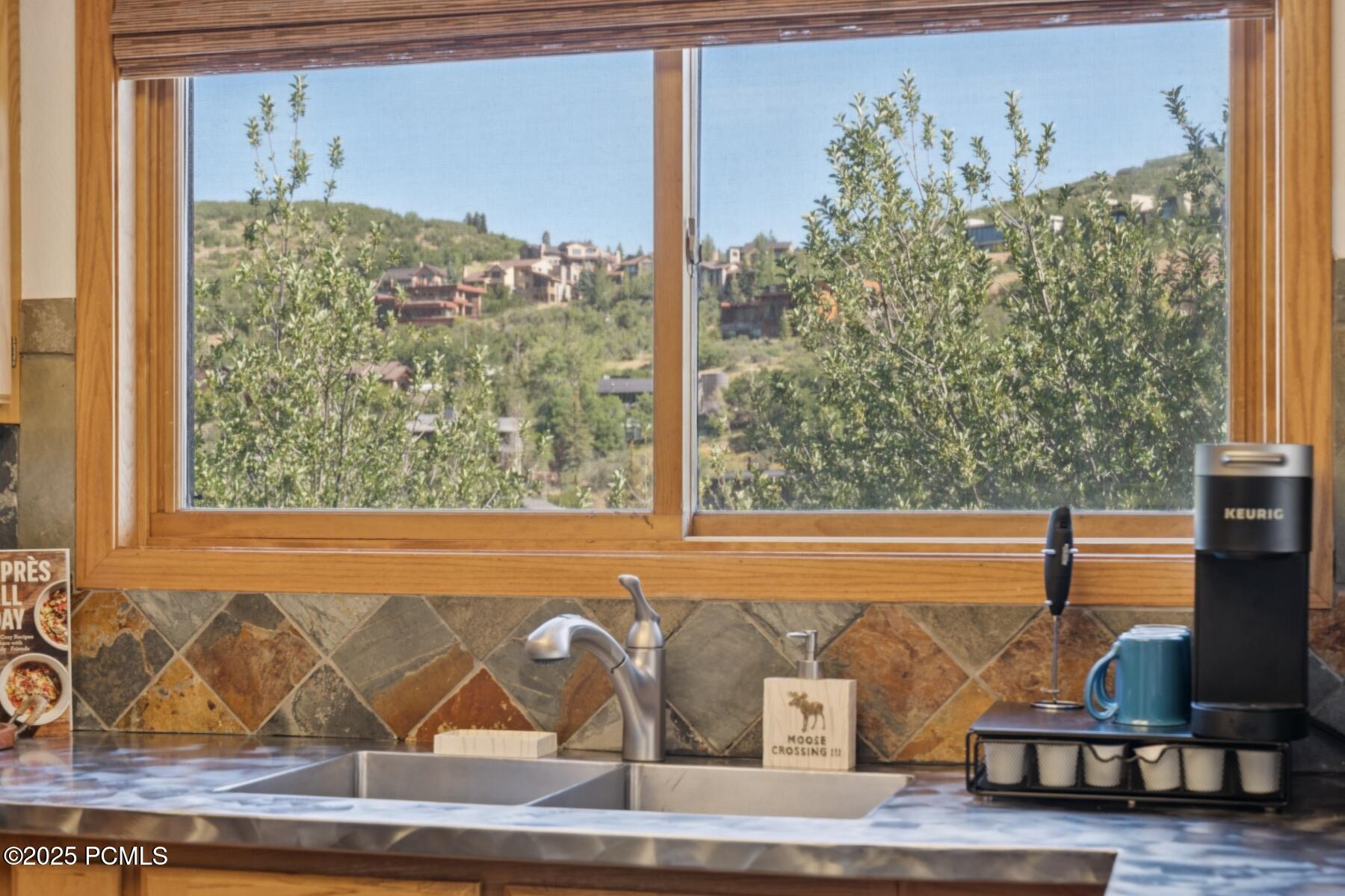 Park City, Utah 84060, United States, 2 Bedrooms Bedrooms, ,3 BathroomsBathrooms,Residential,Active,14452