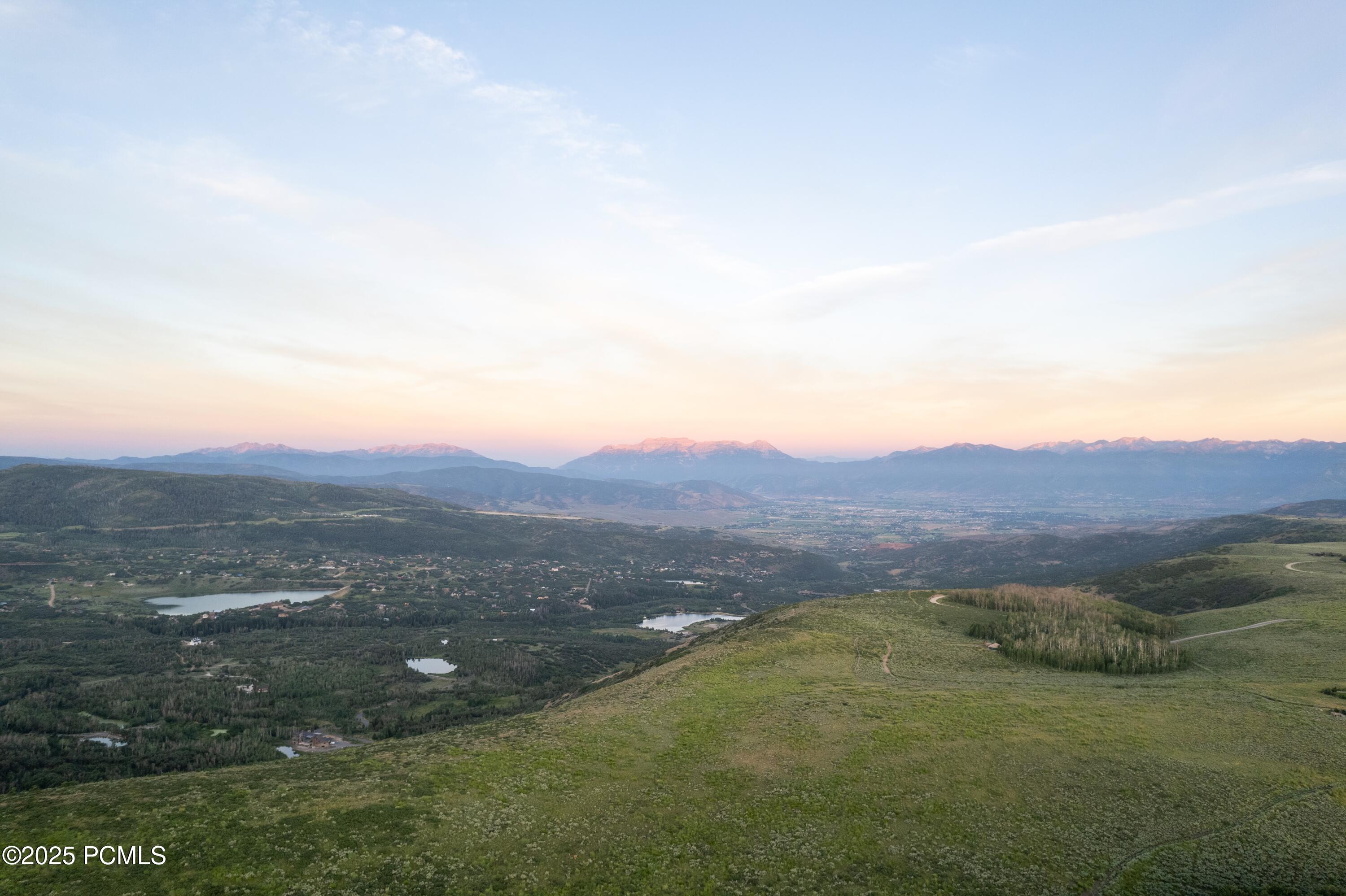 Heber City, Utah 84032, United States, 4 Bedrooms Bedrooms, ,6 BathroomsBathrooms,Residential,Active,72374