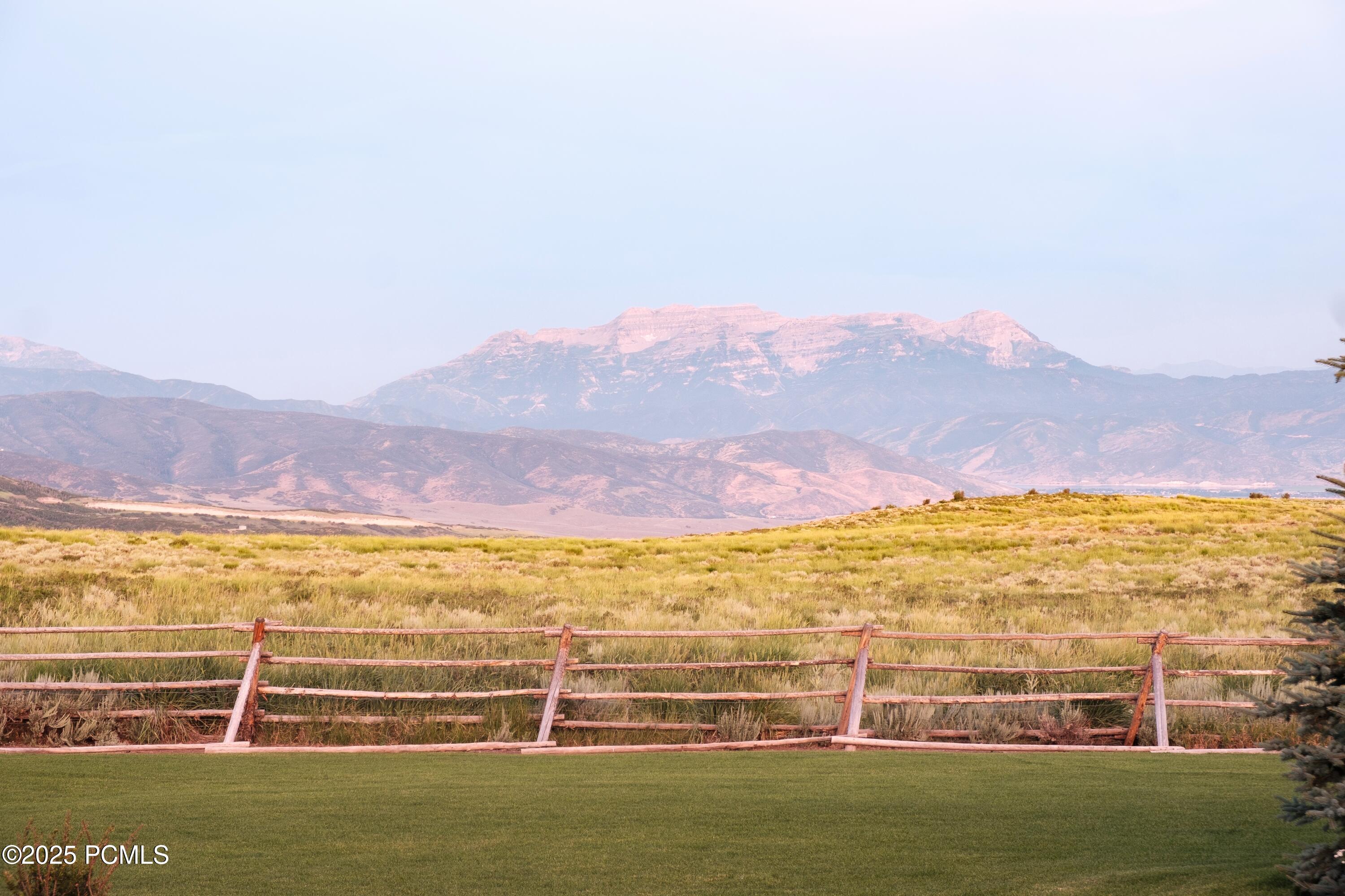 Heber City, Utah 84032, United States, 4 Bedrooms Bedrooms, ,6 BathroomsBathrooms,Residential,Active,72374