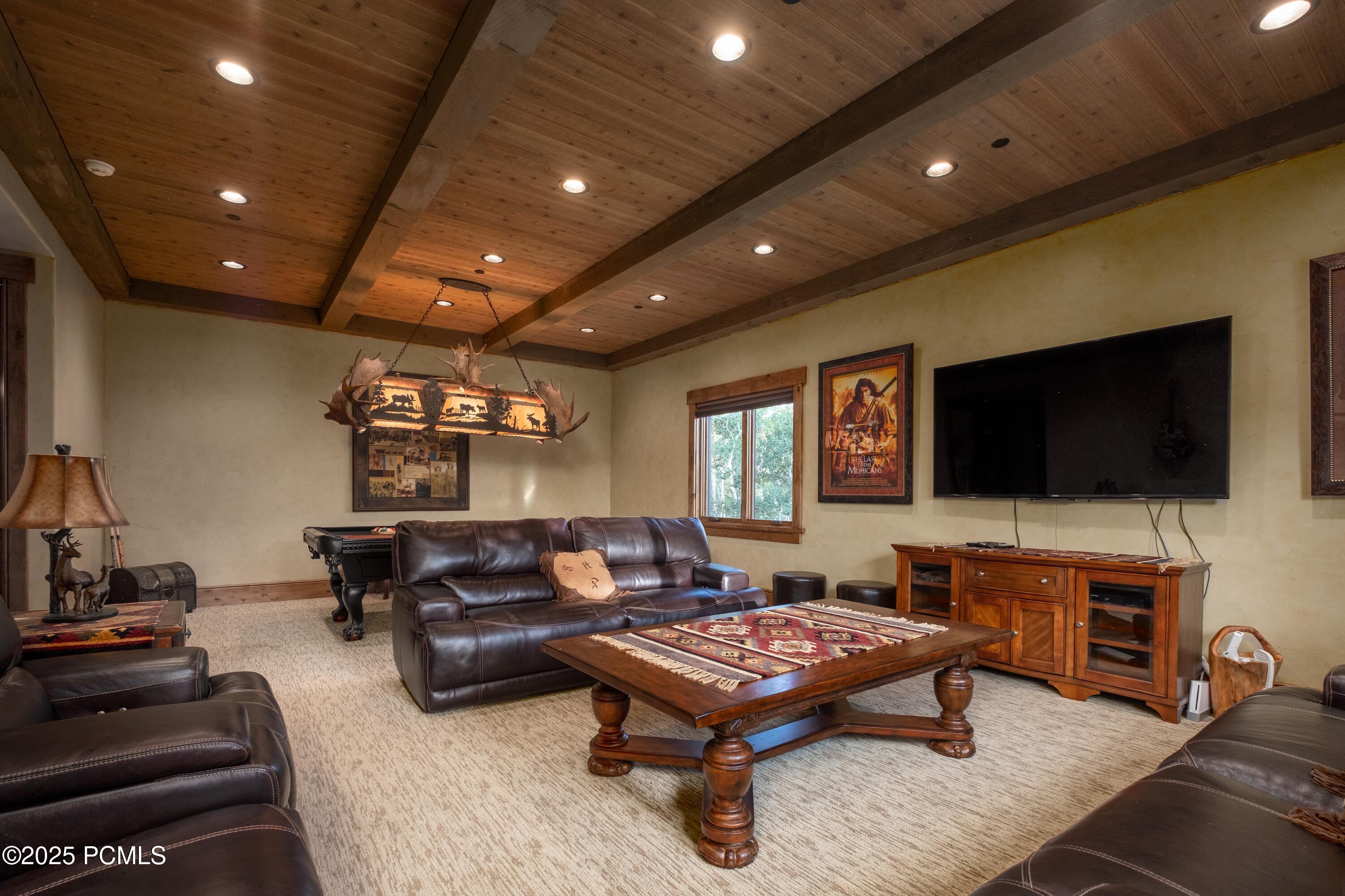 Heber City, Utah 84032, United States, 4 Bedrooms Bedrooms, ,6 BathroomsBathrooms,Residential,Active,72374