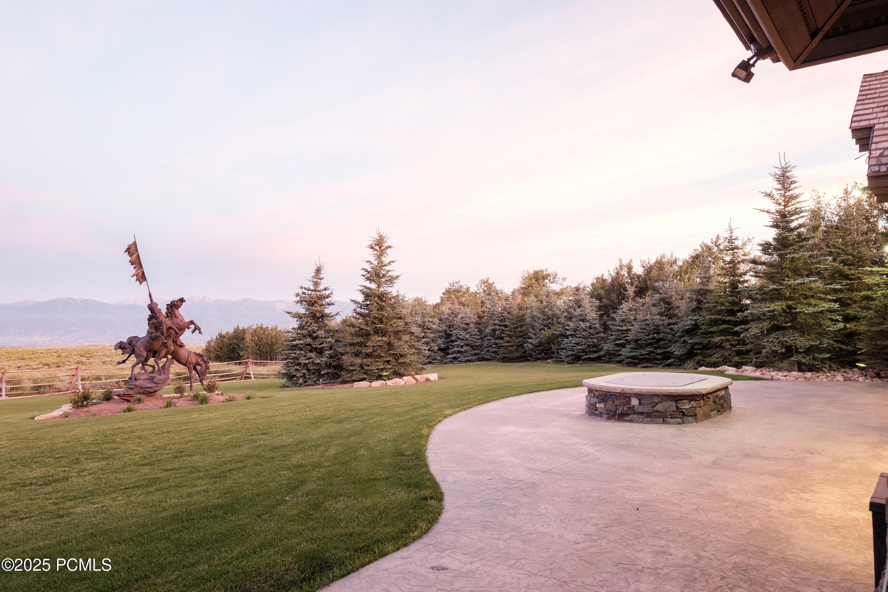 Heber City, Utah 84032, United States, 4 Bedrooms Bedrooms, ,6 BathroomsBathrooms,Residential,Active,72374