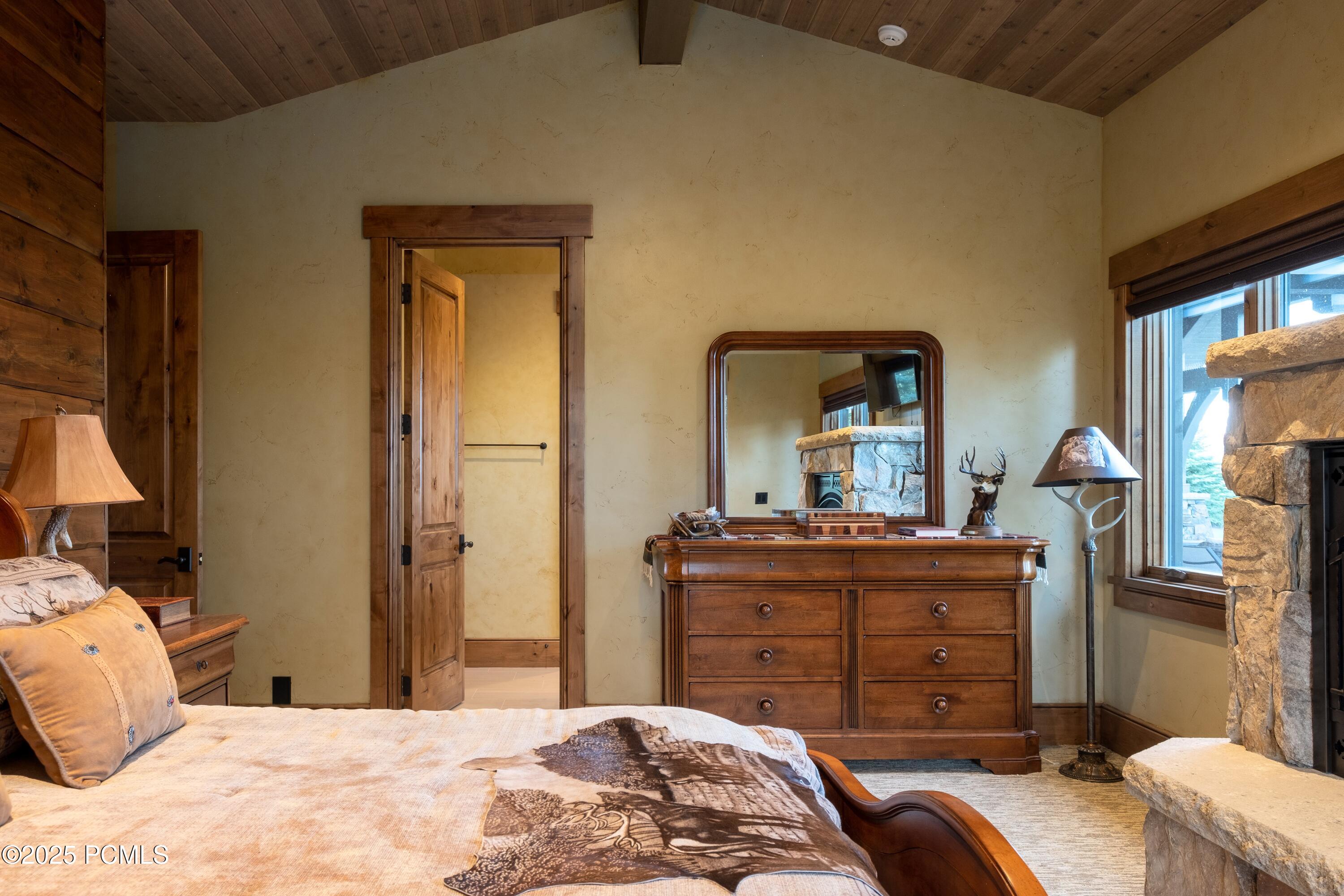 Heber City, Utah 84032, United States, 4 Bedrooms Bedrooms, ,6 BathroomsBathrooms,Residential,Active,72374