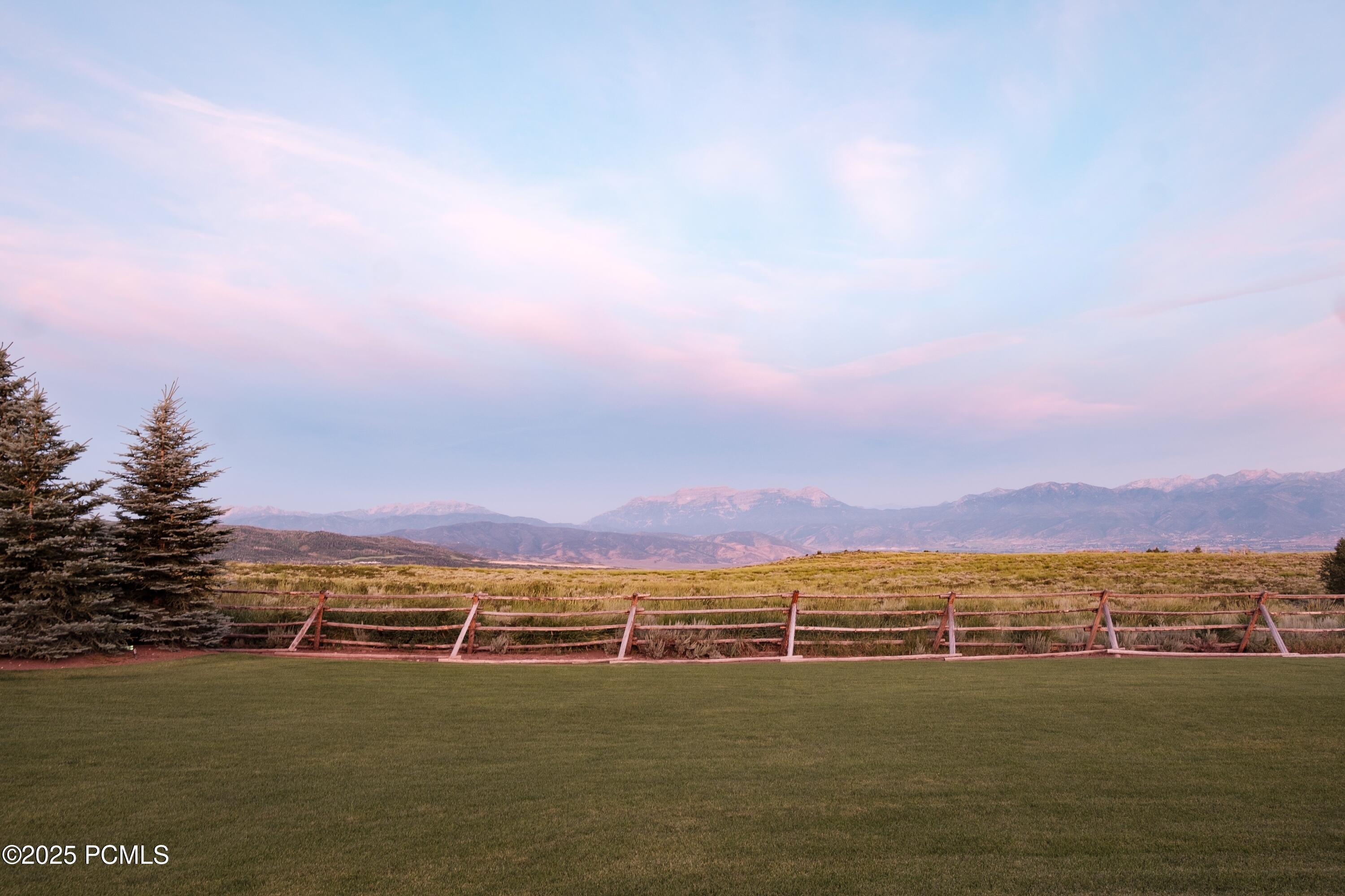 Heber City, Utah 84032, United States, 4 Bedrooms Bedrooms, ,6 BathroomsBathrooms,Residential,Active,72374