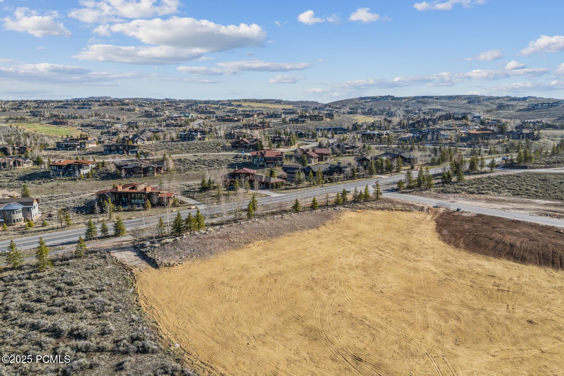 Park City, Utah 84098, United States, 5 Bedrooms Bedrooms, ,7 BathroomsBathrooms,Residential,Pending,193685