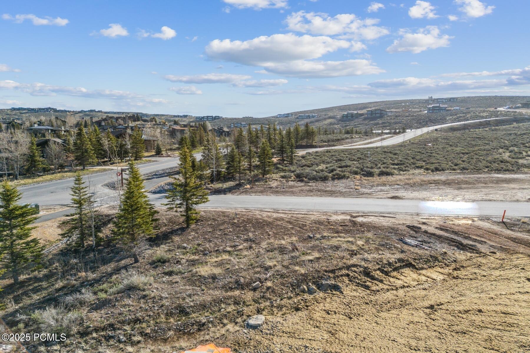 Park City, Utah 84098, United States, 5 Bedrooms Bedrooms, ,7 BathroomsBathrooms,Residential,Pending,193685