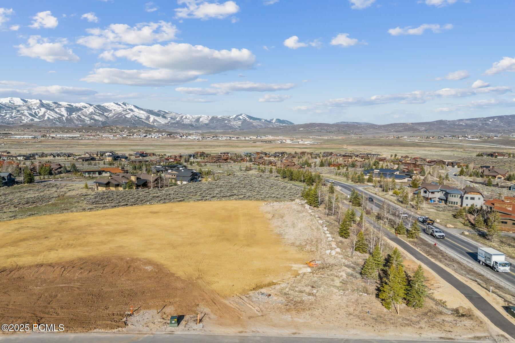 Park City, Utah 84098, United States, 5 Bedrooms Bedrooms, ,7 BathroomsBathrooms,Residential,Pending,193685