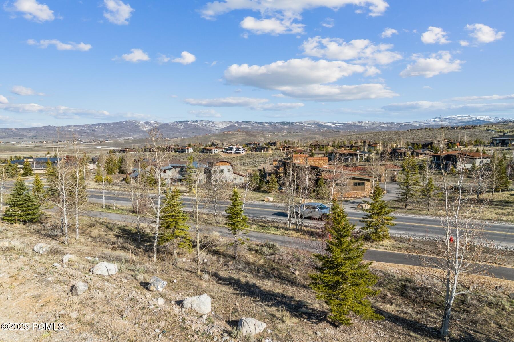 Park City, Utah 84098, United States, 5 Bedrooms Bedrooms, ,7 BathroomsBathrooms,Residential,Pending,193685