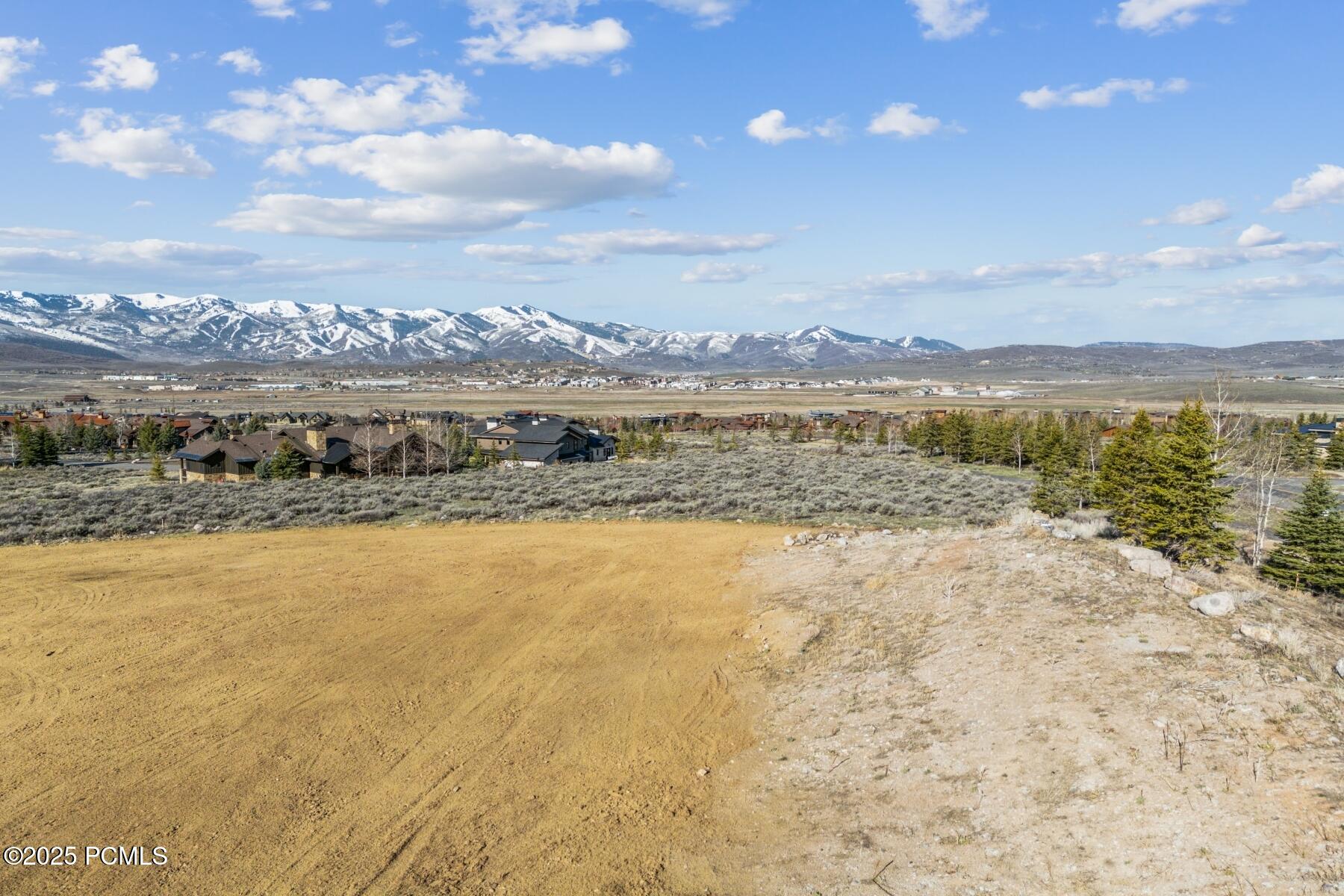 Park City, Utah 84098, United States, 5 Bedrooms Bedrooms, ,7 BathroomsBathrooms,Residential,Pending,193685