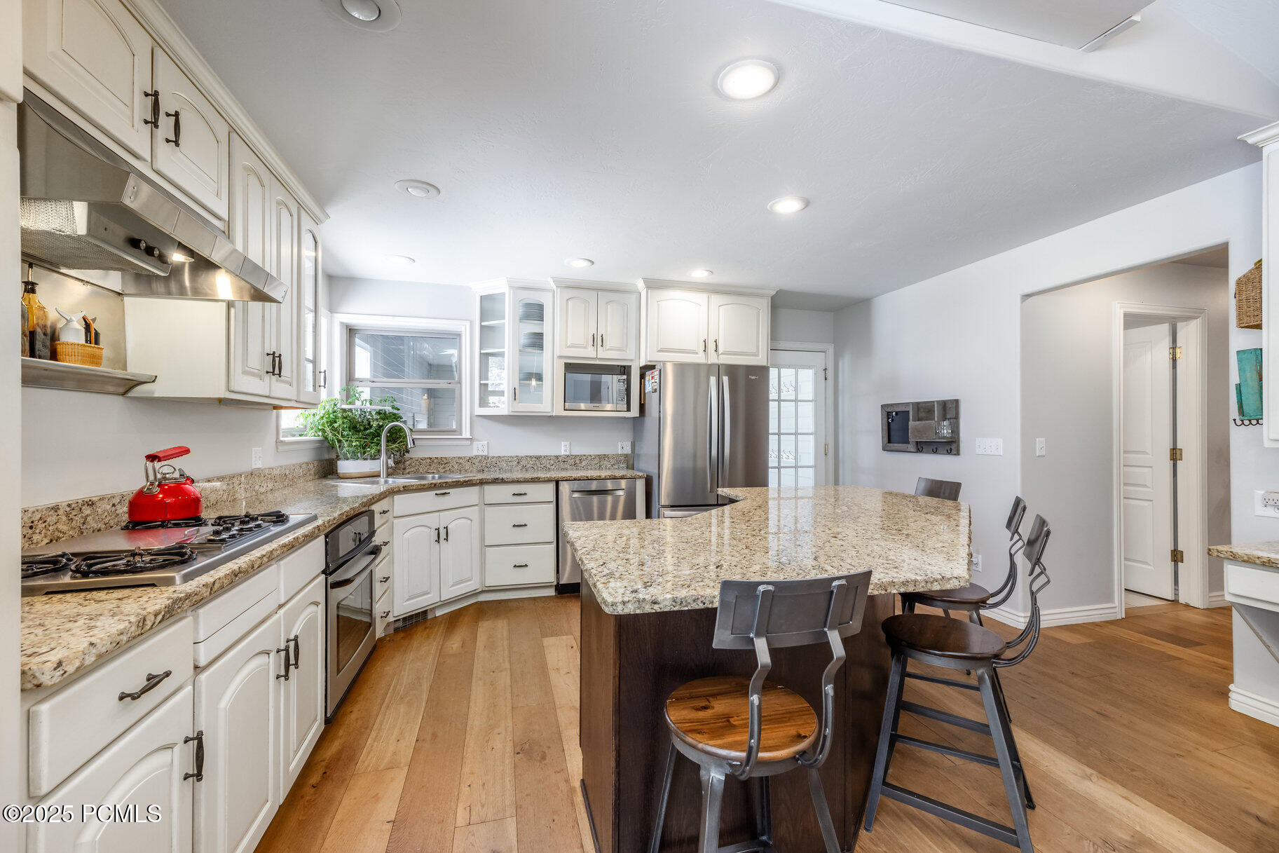6880 N Greenfield Drive, Park City, Utah image 8