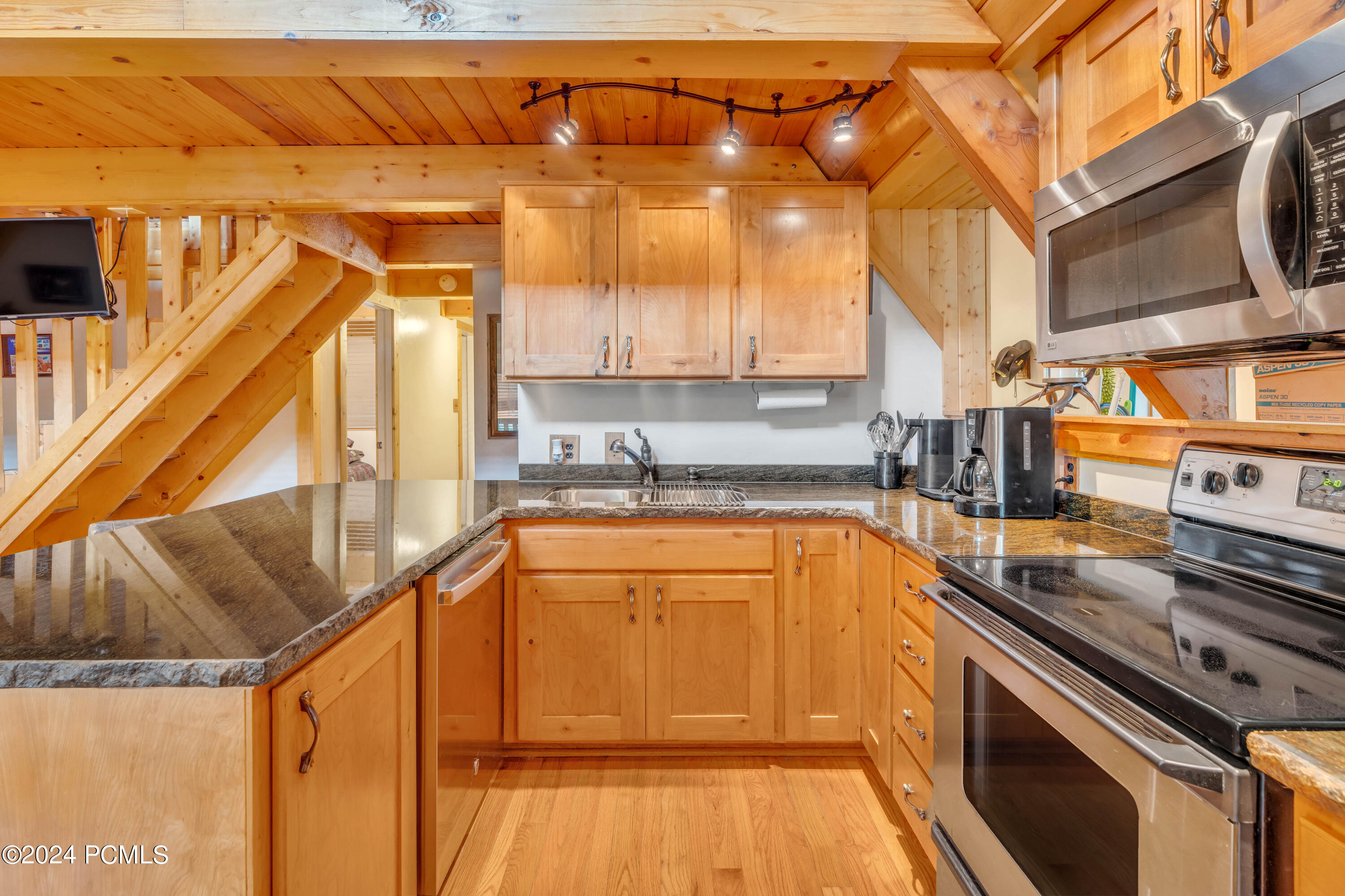 5467 E Lewis And Clark Road, Oakley, Utah image 16