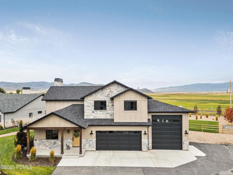 Homes For Sale - 981 Hart Loop<br/> Kamas, UT 84036