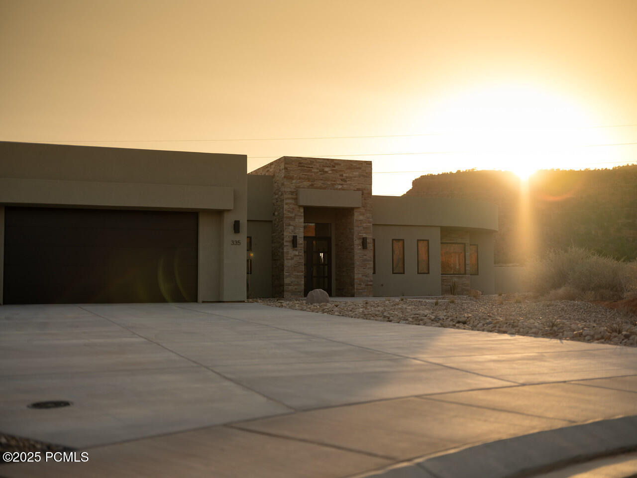 335 S Tala Circle, Kanab, Utah image 1