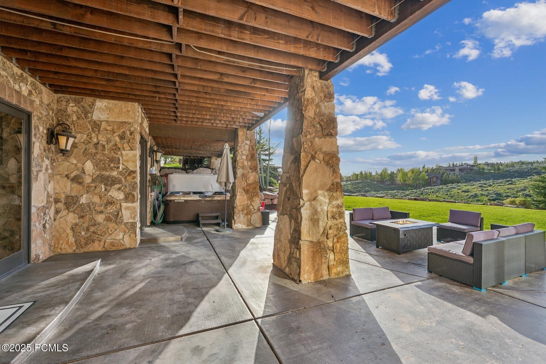 Park City, Utah 84098, United States, 5 Bedrooms Bedrooms, ,6 BathroomsBathrooms,Residential,Active,97359