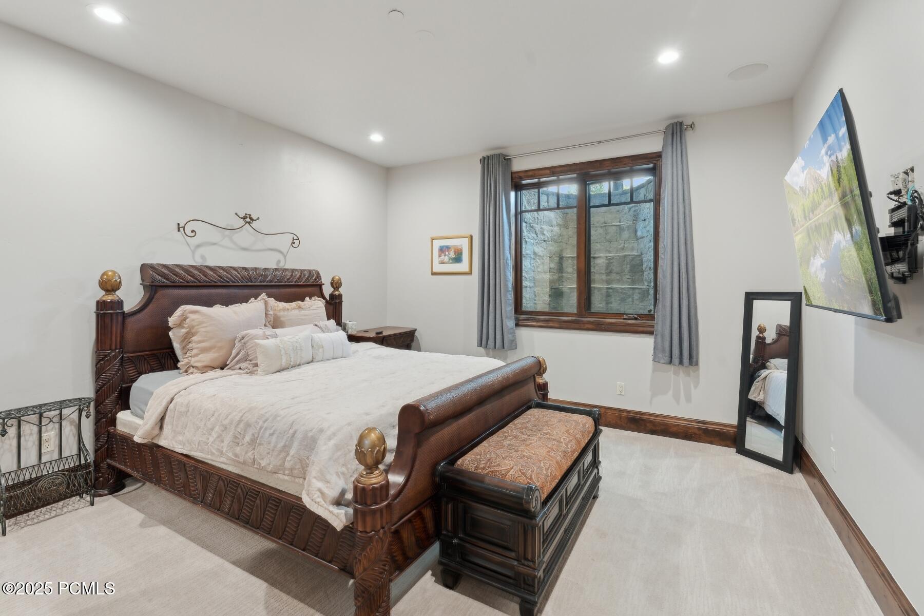 Park City, Utah 84098, United States, 5 Bedrooms Bedrooms, ,6 BathroomsBathrooms,Residential,Active,97359