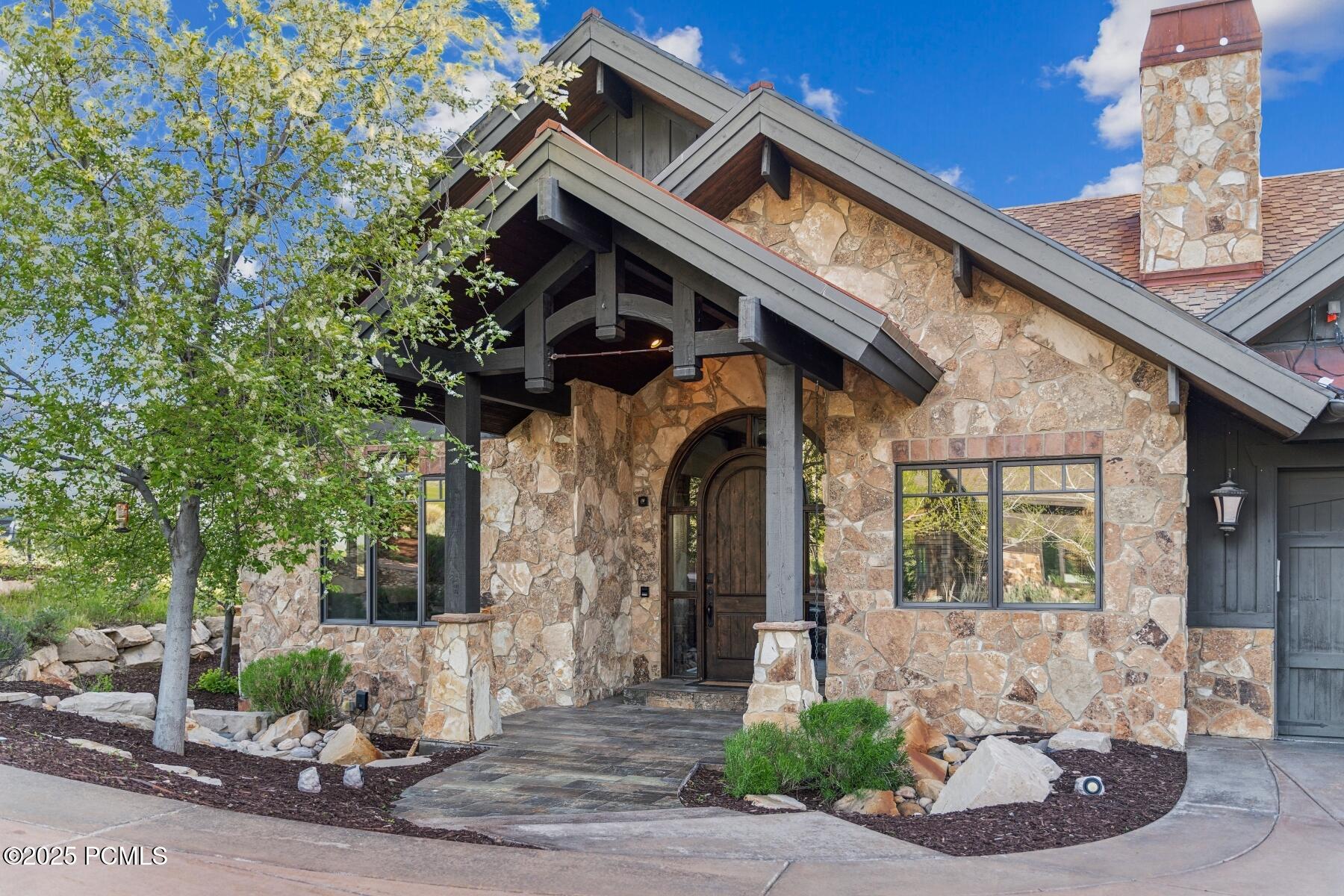 Park City, Utah 84098, United States, 5 Bedrooms Bedrooms, ,6 BathroomsBathrooms,Residential,Active,97359