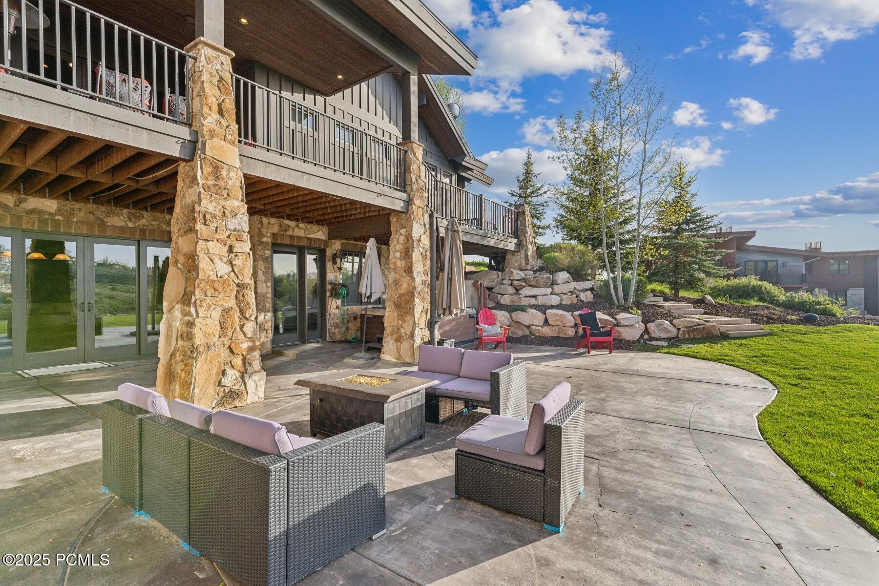 Park City, Utah 84098, United States, 5 Bedrooms Bedrooms, ,6 BathroomsBathrooms,Residential,Active,97359