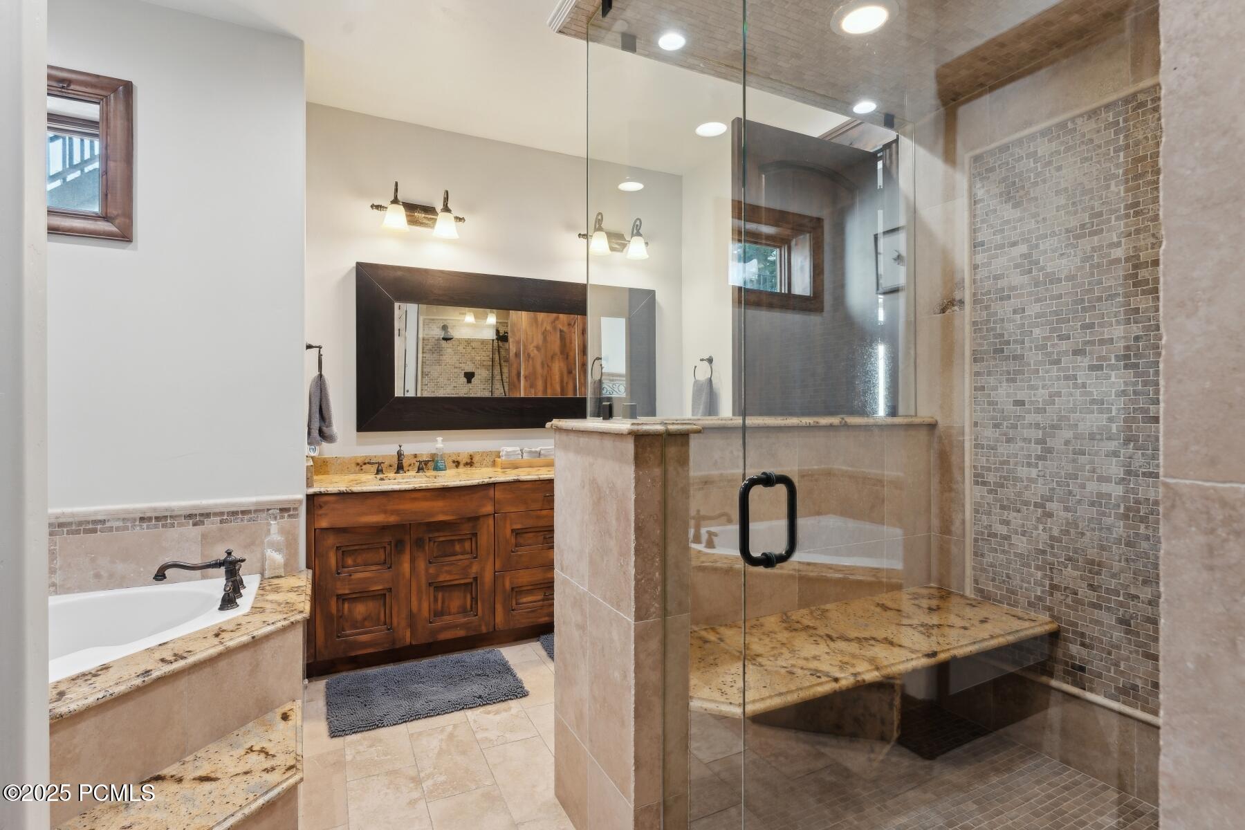 Park City, Utah 84098, United States, 5 Bedrooms Bedrooms, ,6 BathroomsBathrooms,Residential,Active,97359