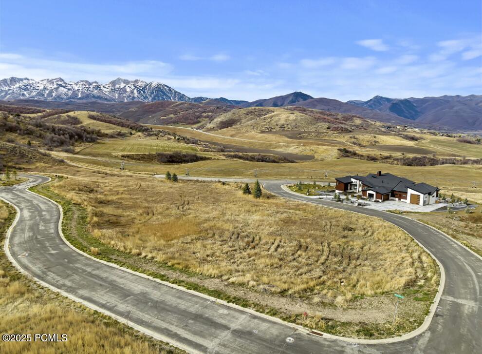 7545 E Dogwood Drive, Huntsville, Utah image 3