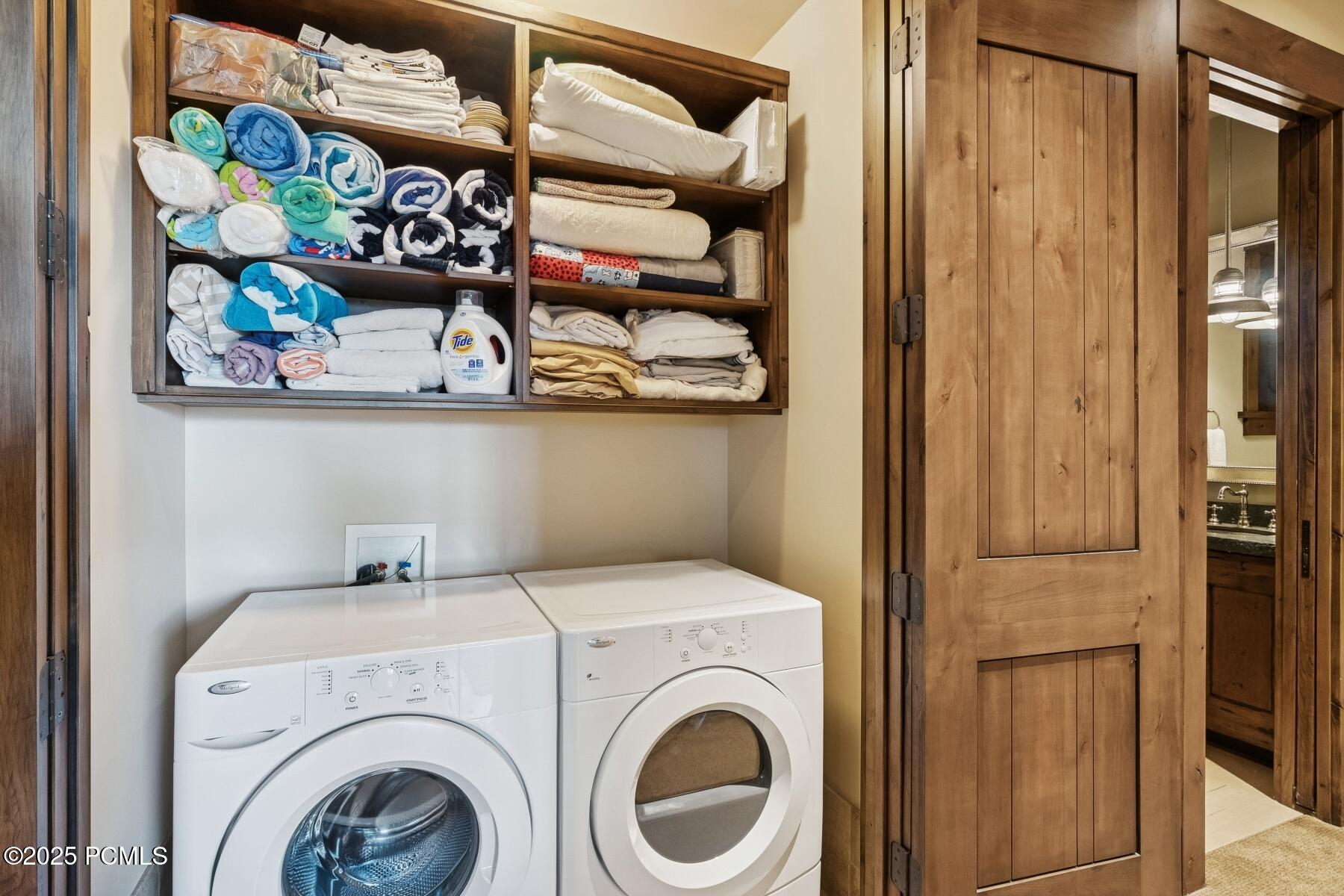 Park City, Utah 84098, United States, 5 Bedrooms Bedrooms, ,8 BathroomsBathrooms,Residential,Active,231494