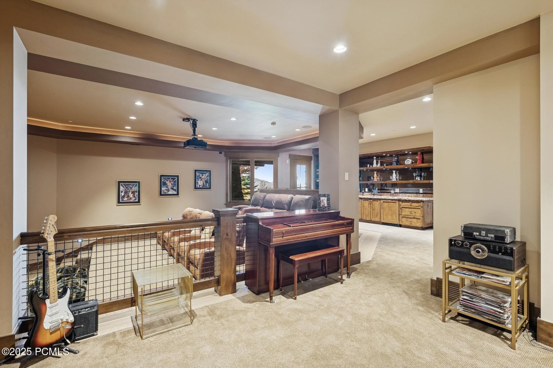 Park City, Utah 84098, United States, 5 Bedrooms Bedrooms, ,8 BathroomsBathrooms,Residential,Active,231494