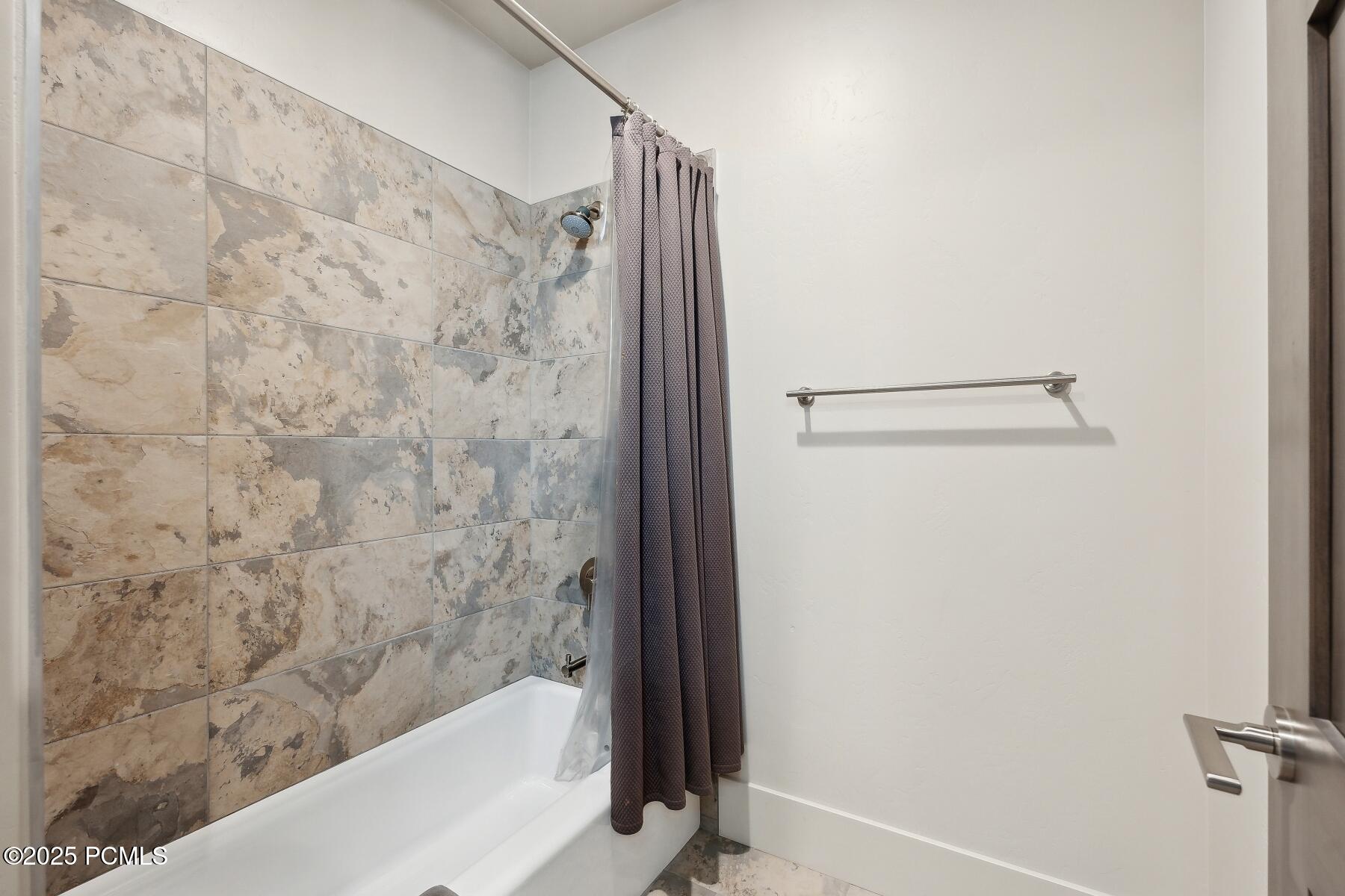 Park City, Utah 84098, United States, 4 Bedrooms Bedrooms, ,6 BathroomsBathrooms,Residential,Active,138886