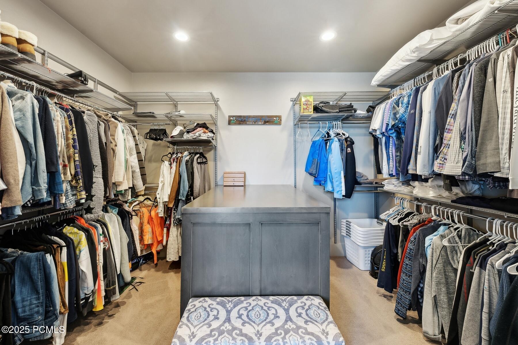 Park City, Utah 84098, United States, 4 Bedrooms Bedrooms, ,6 BathroomsBathrooms,Residential,Active,138886